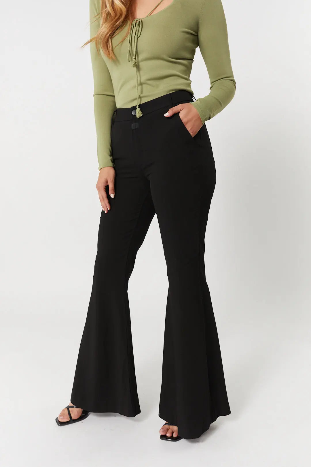 Pantalon noir jambes évasées | Harvey JOELLE Collection