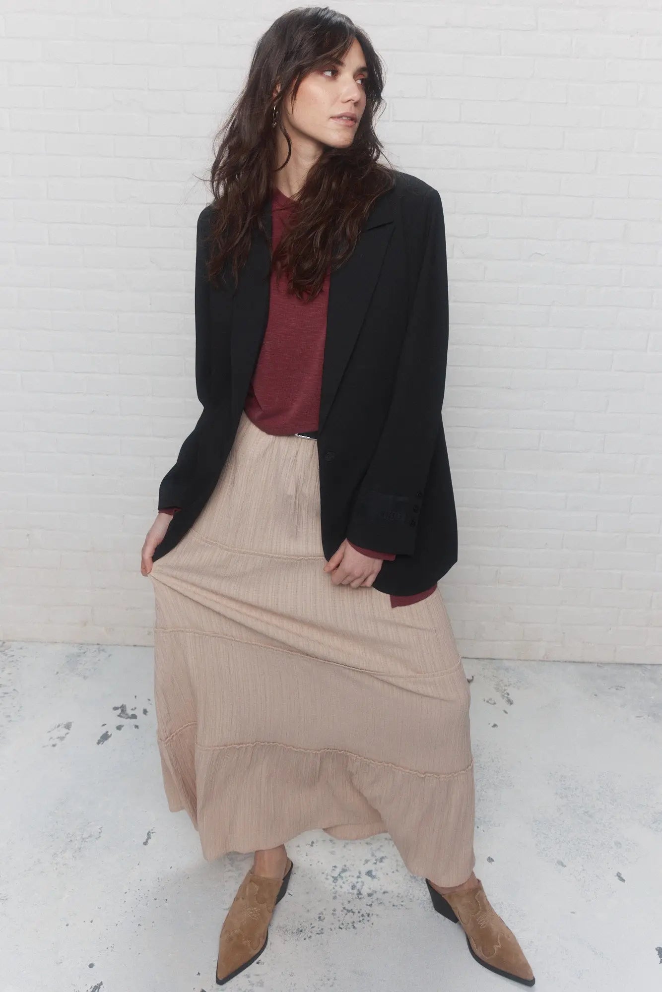 Chandail framboise texturé asymétrique | Terra JOELLE Collection