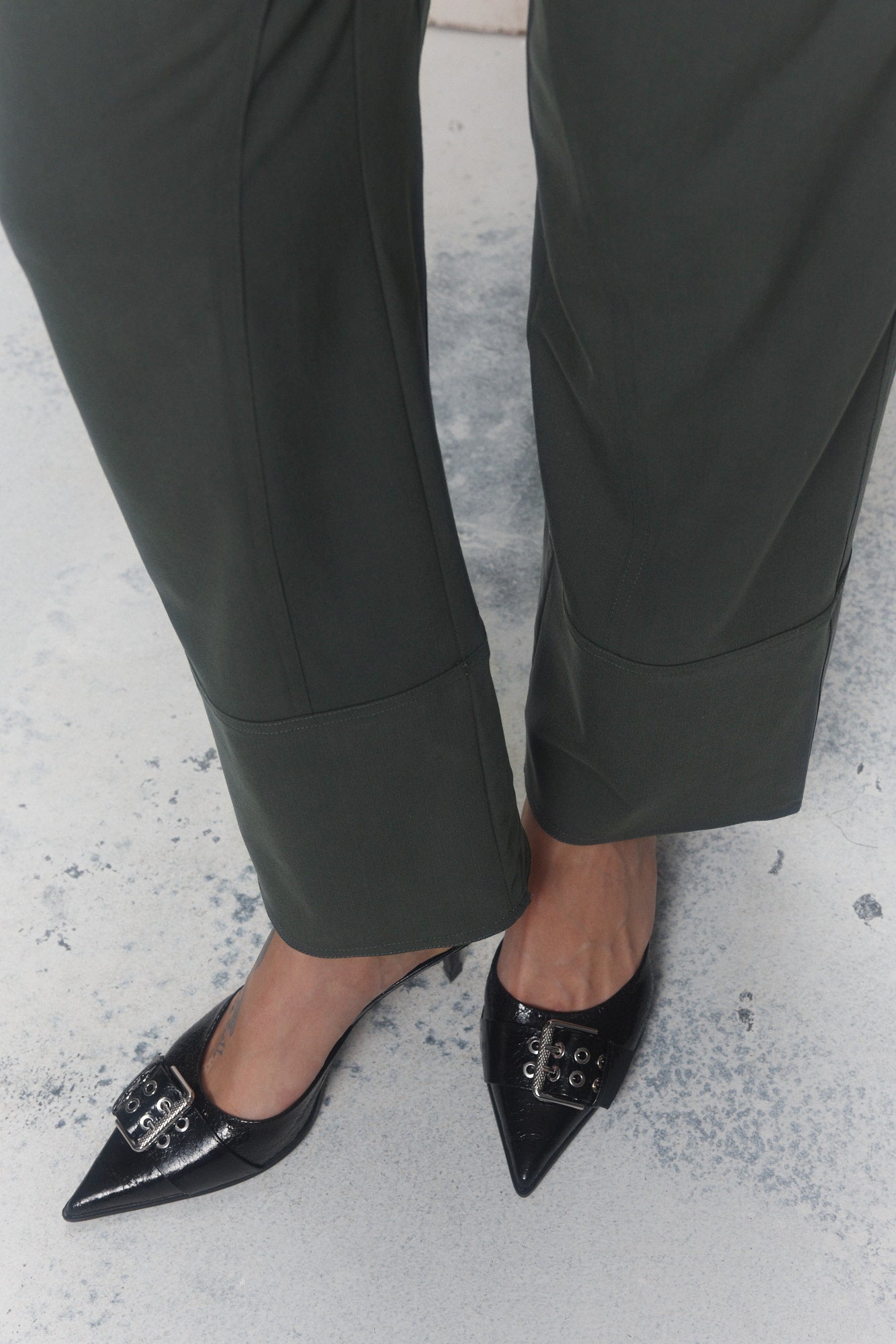 Pantalon vert foncé à jambe large | Angie