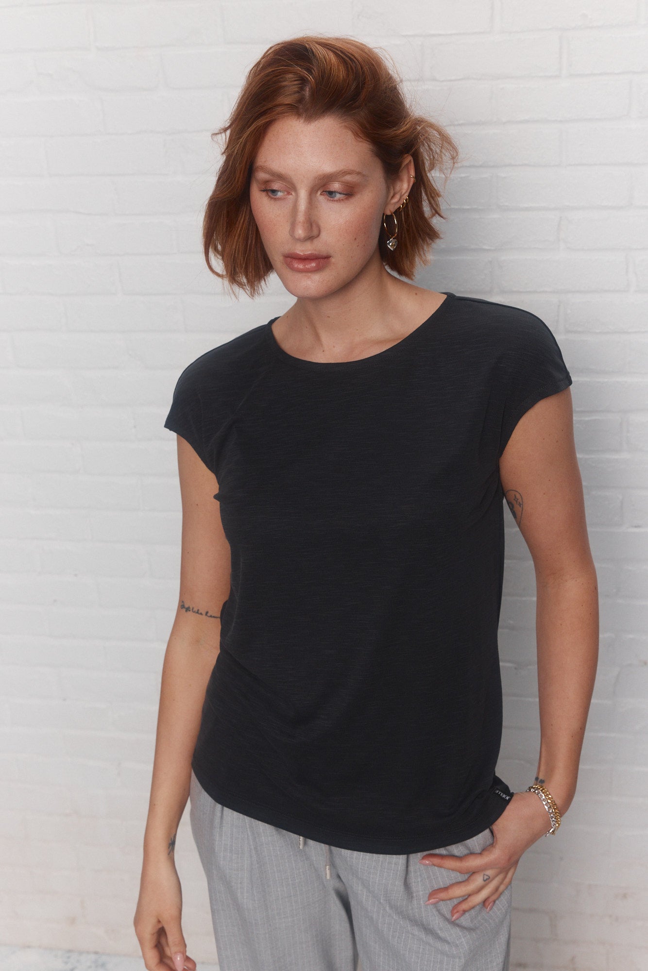 Black cap sleeve t-shirt | Waverly
