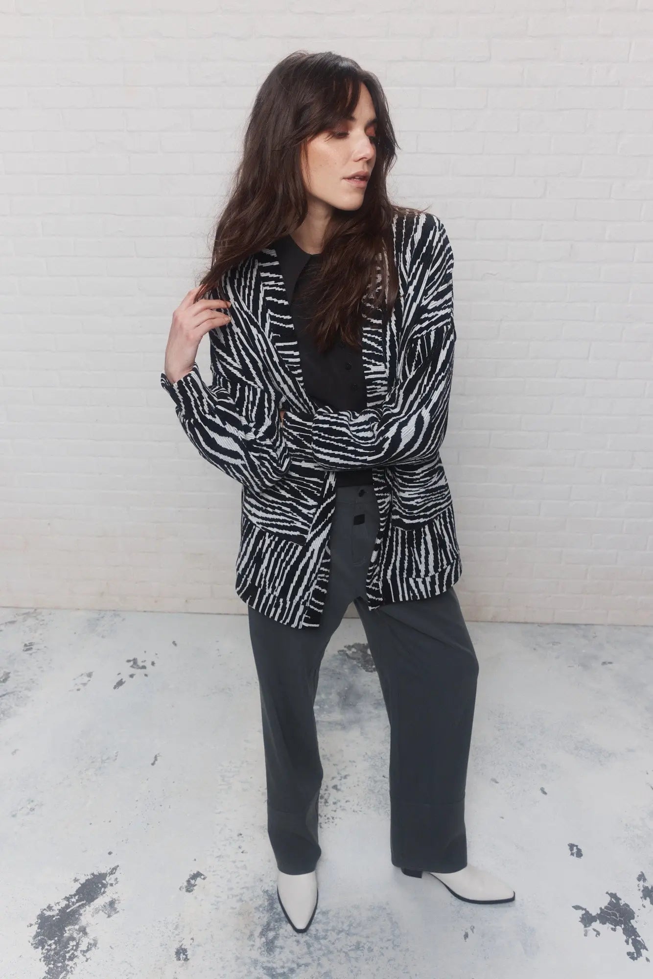 Veste ample à motif noir et gris | Dougan JOELLE Collection