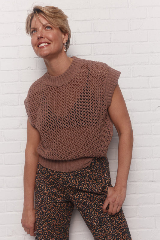 Short brown knit tank top | Malibu