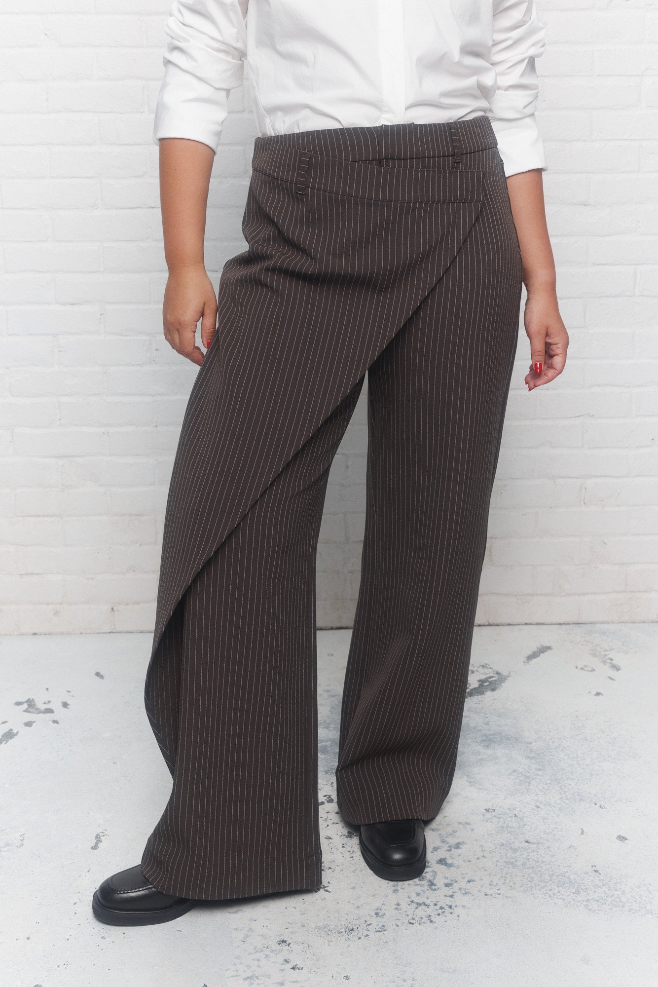 Jayla | Pantalon ligné brun JOELLE Collection