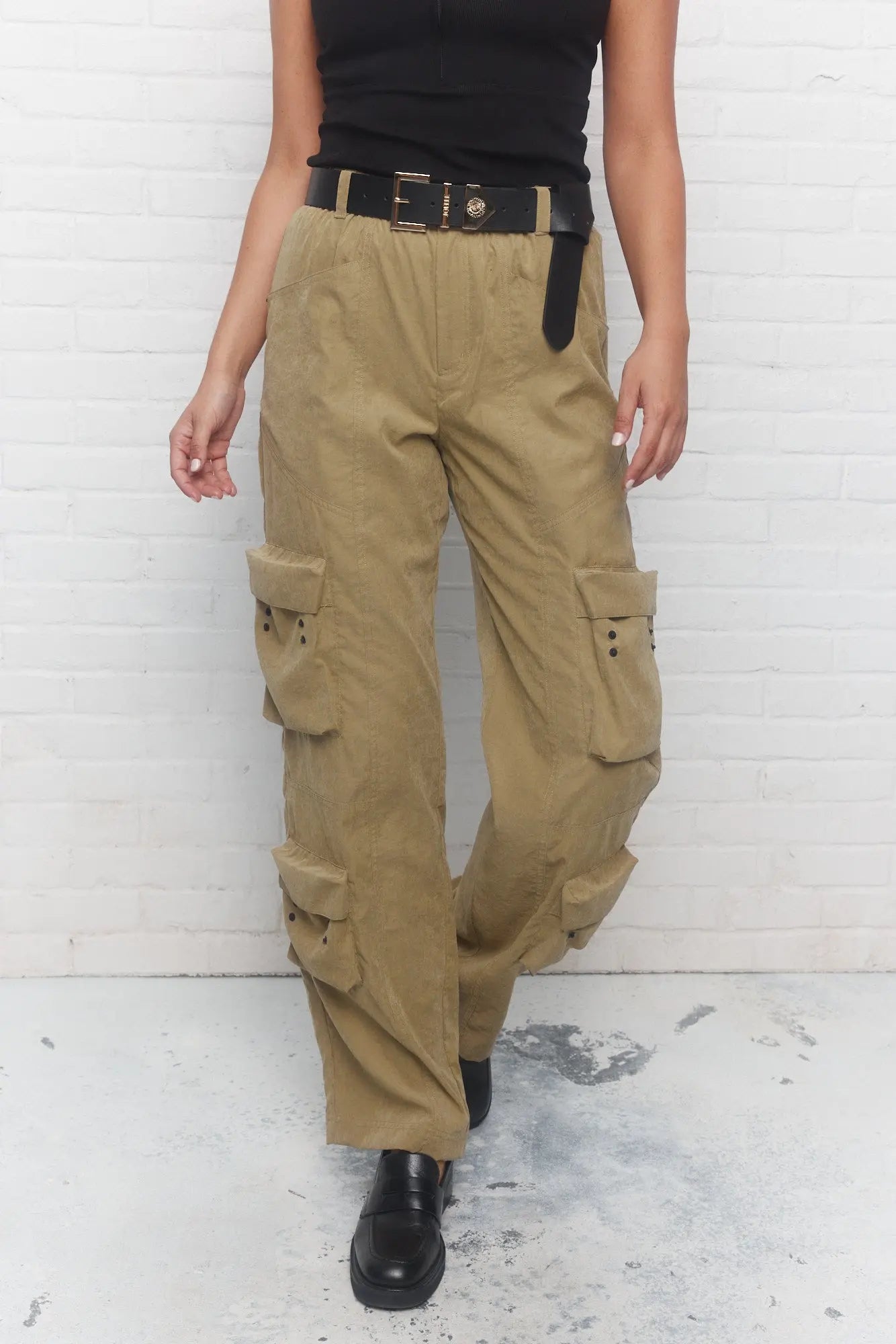 Gisele | Pantalon cargo vert pâle - JOELLE Collection