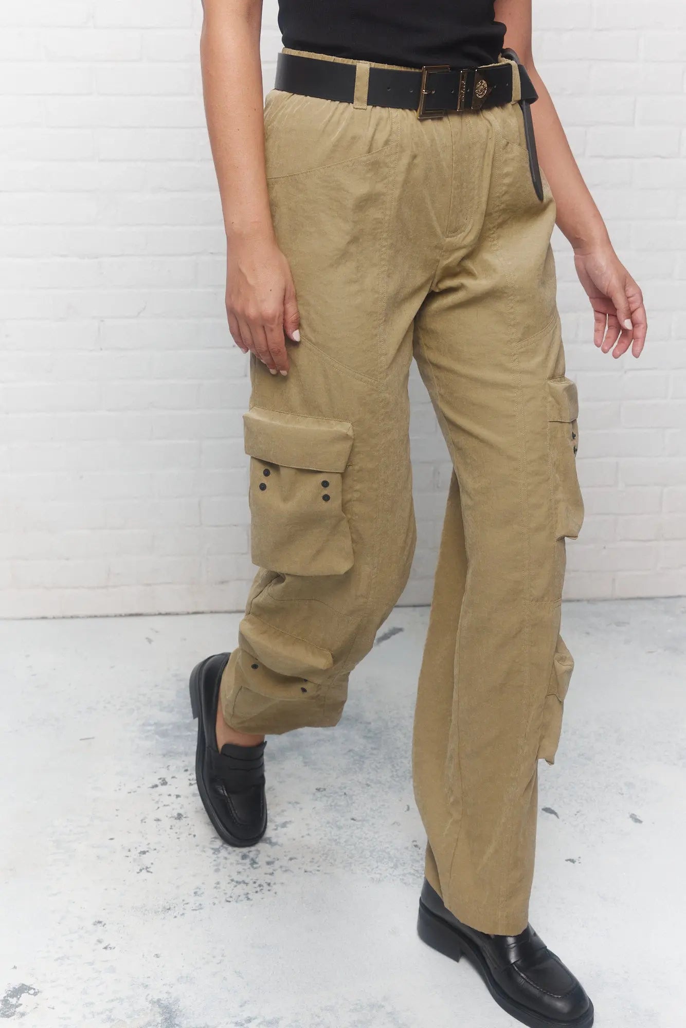 Gisele | Pantalon cargo vert pâle - JOELLE Collection