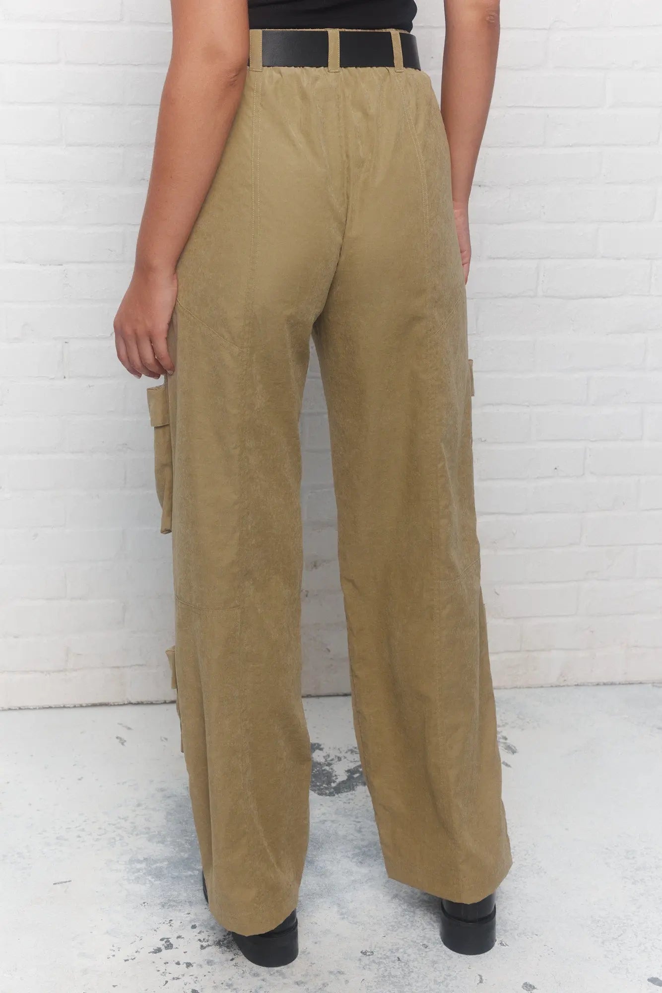 Gisele | Pantalon cargo vert pâle - JOELLE Collection