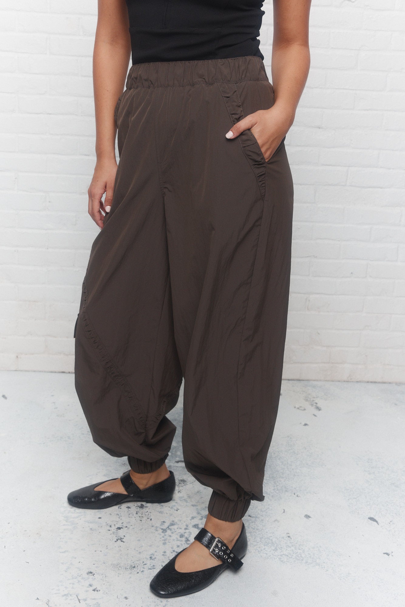 Rainy | Pantalon brun ample JOELLE Collection