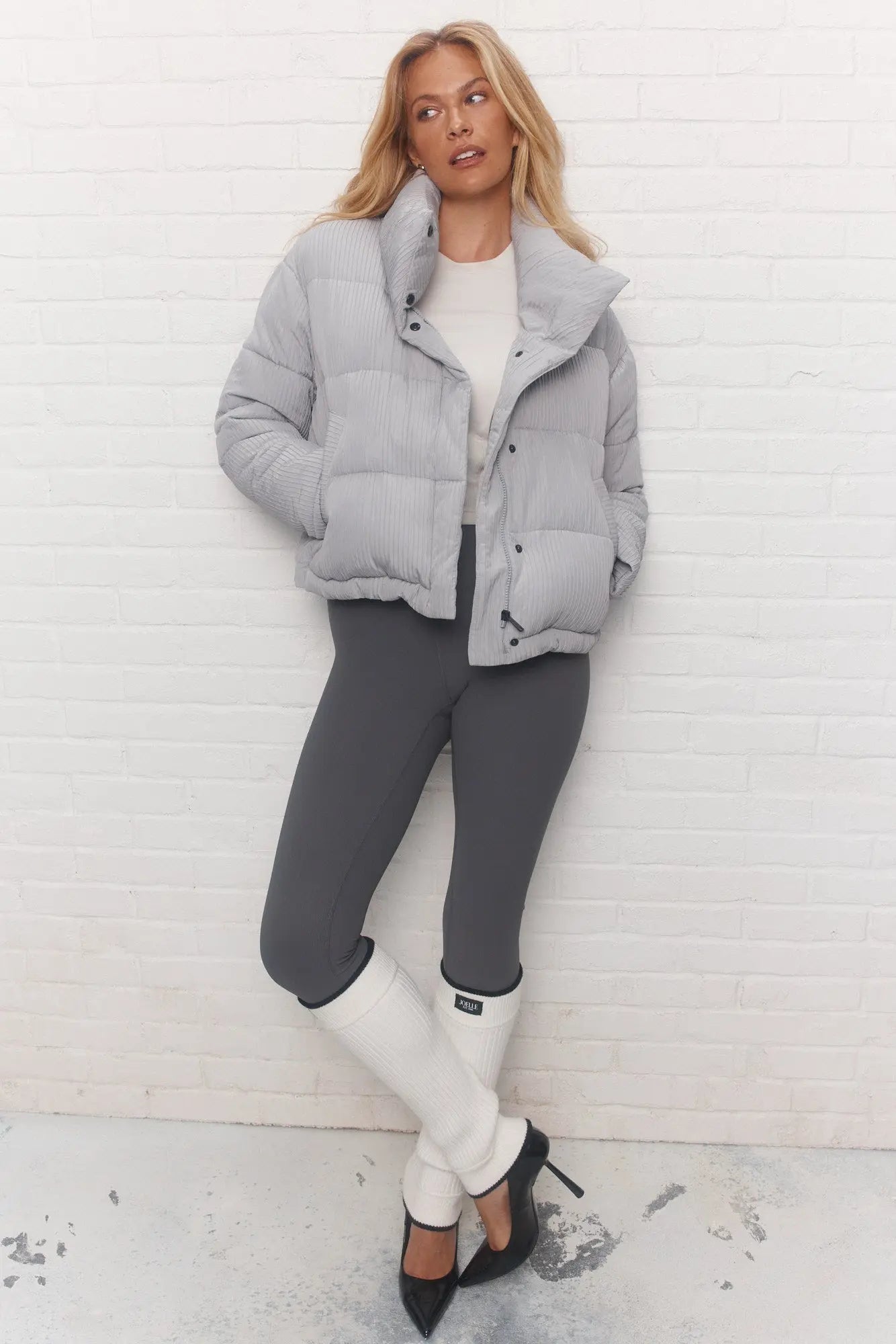 Manteau gris | Aubrey JOELLE Collection