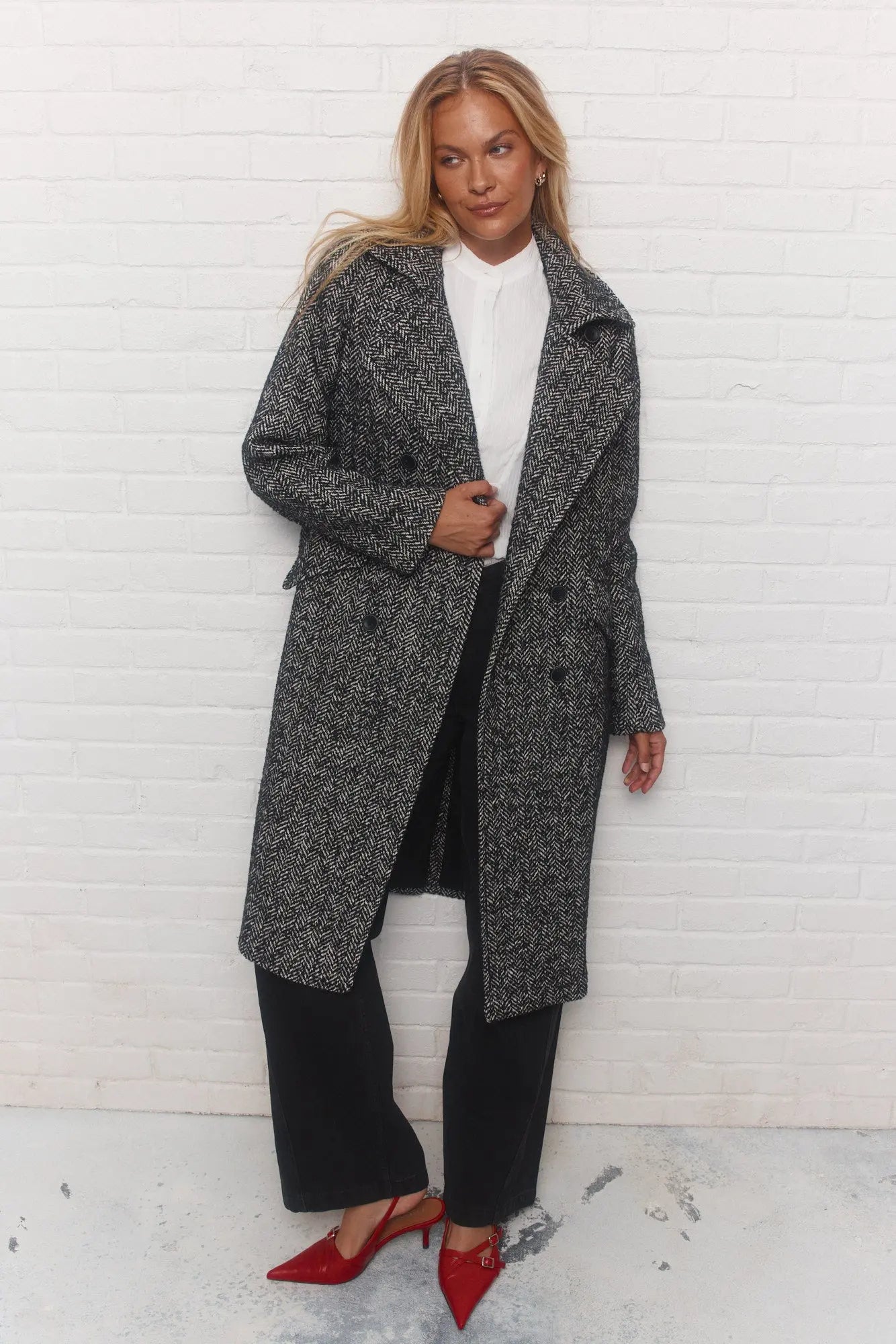 Manteau blanc et noir | Irene JOELLE Collection