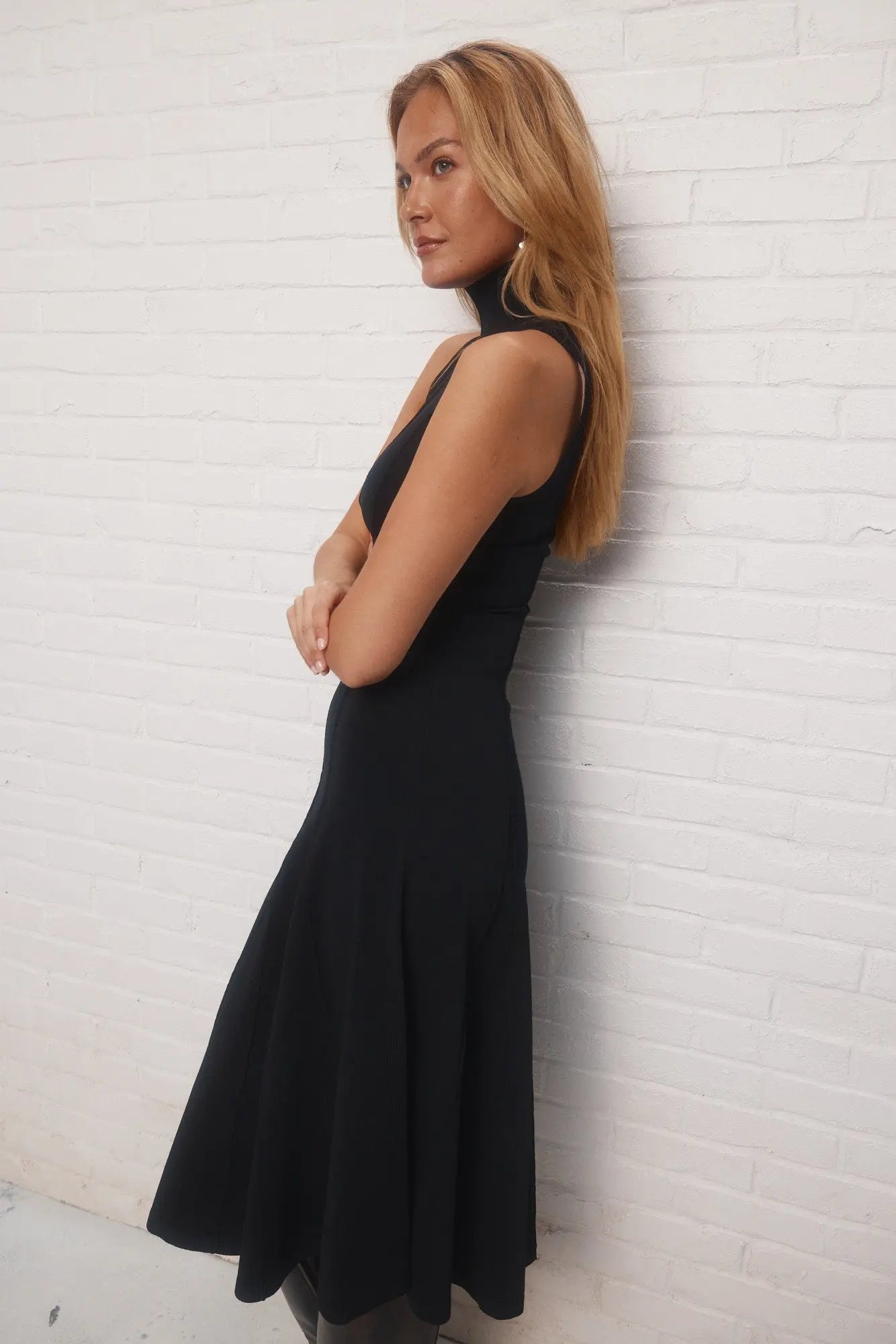 Robe noire | Braxton JOELLE Collection