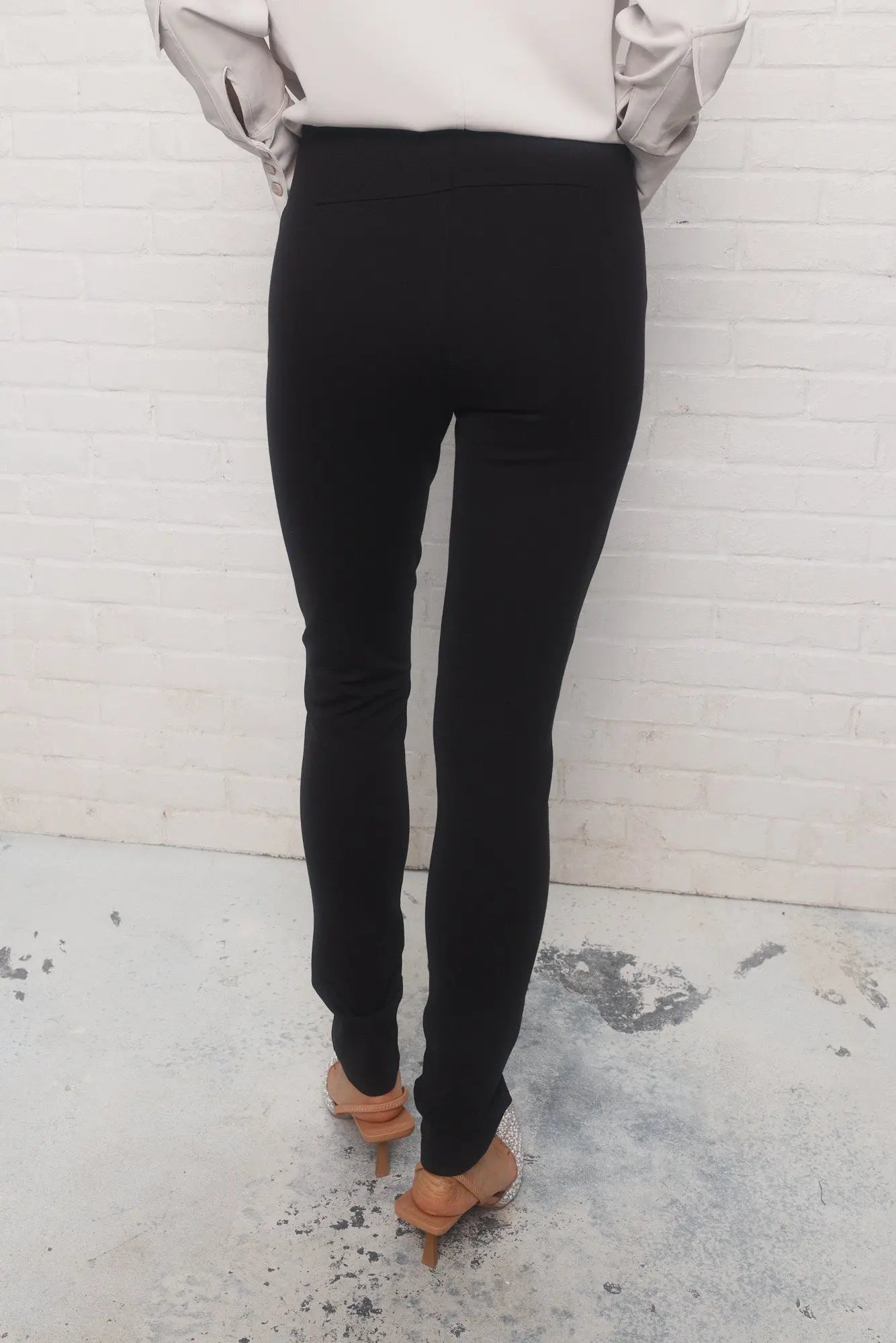 Louiselle | Pantalon legging noir JOELLE Collection