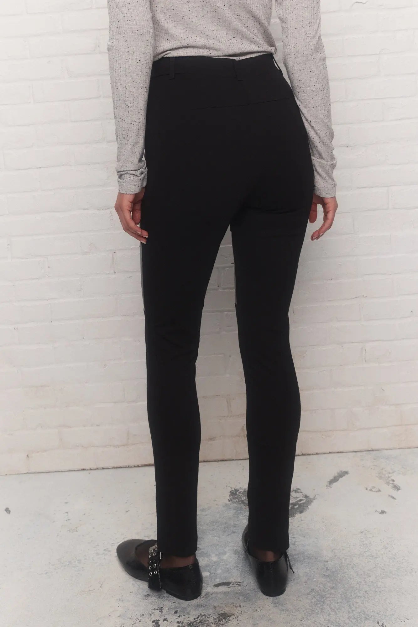 Louiselle | Pantalon legging noir JOELLE Collection