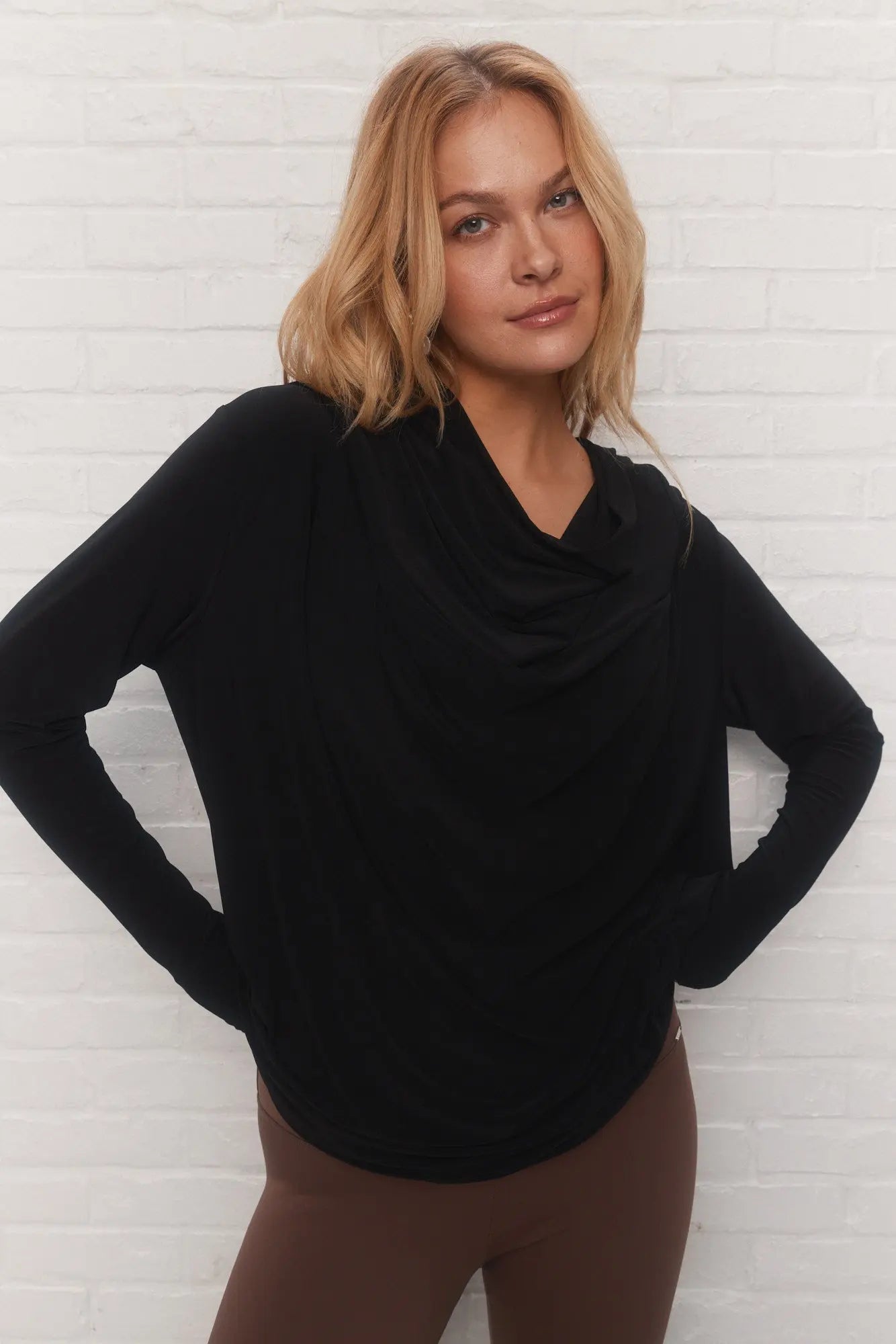 Legacy Noir JOELLE Collection