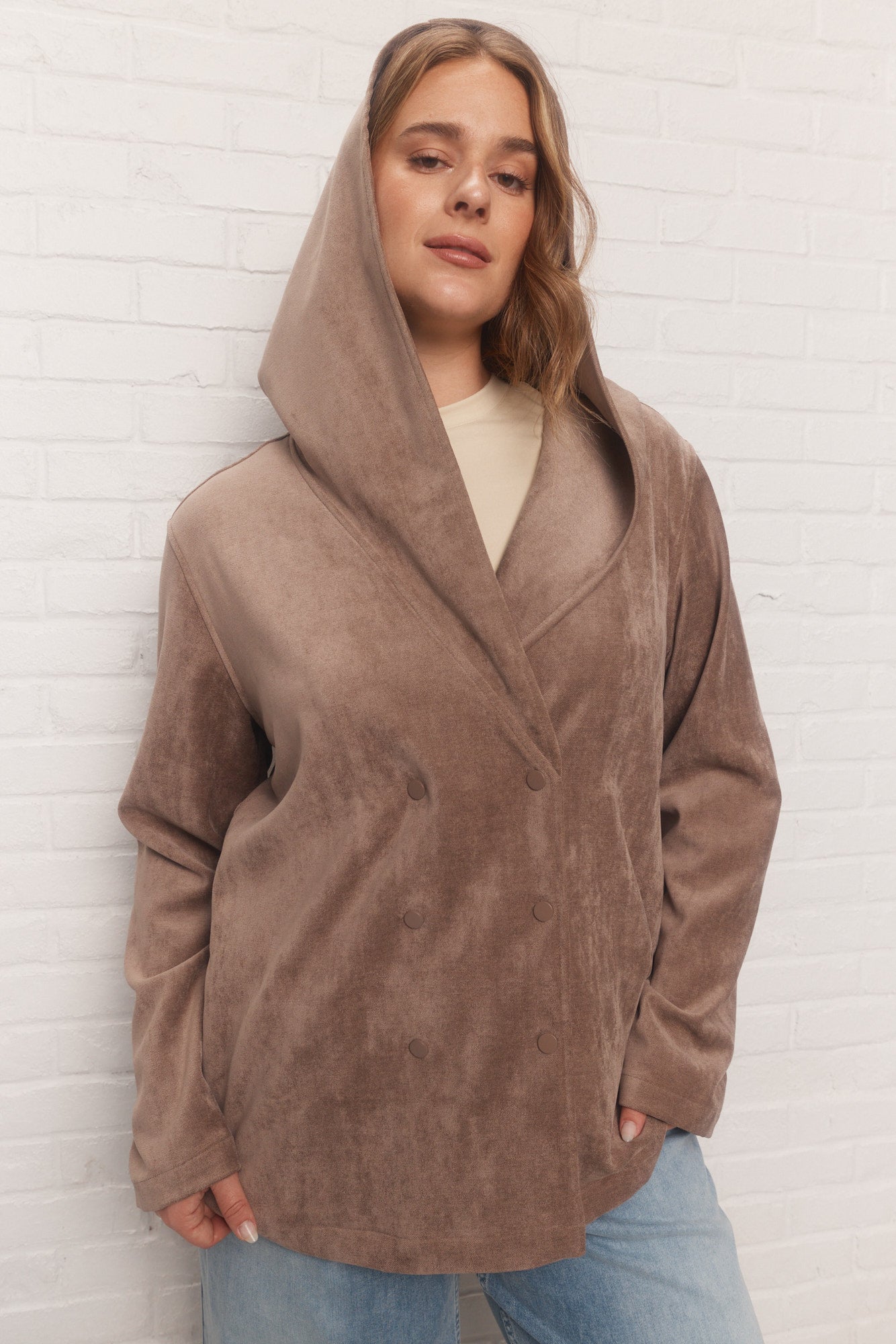 Bekka | Veste brune à capuchon