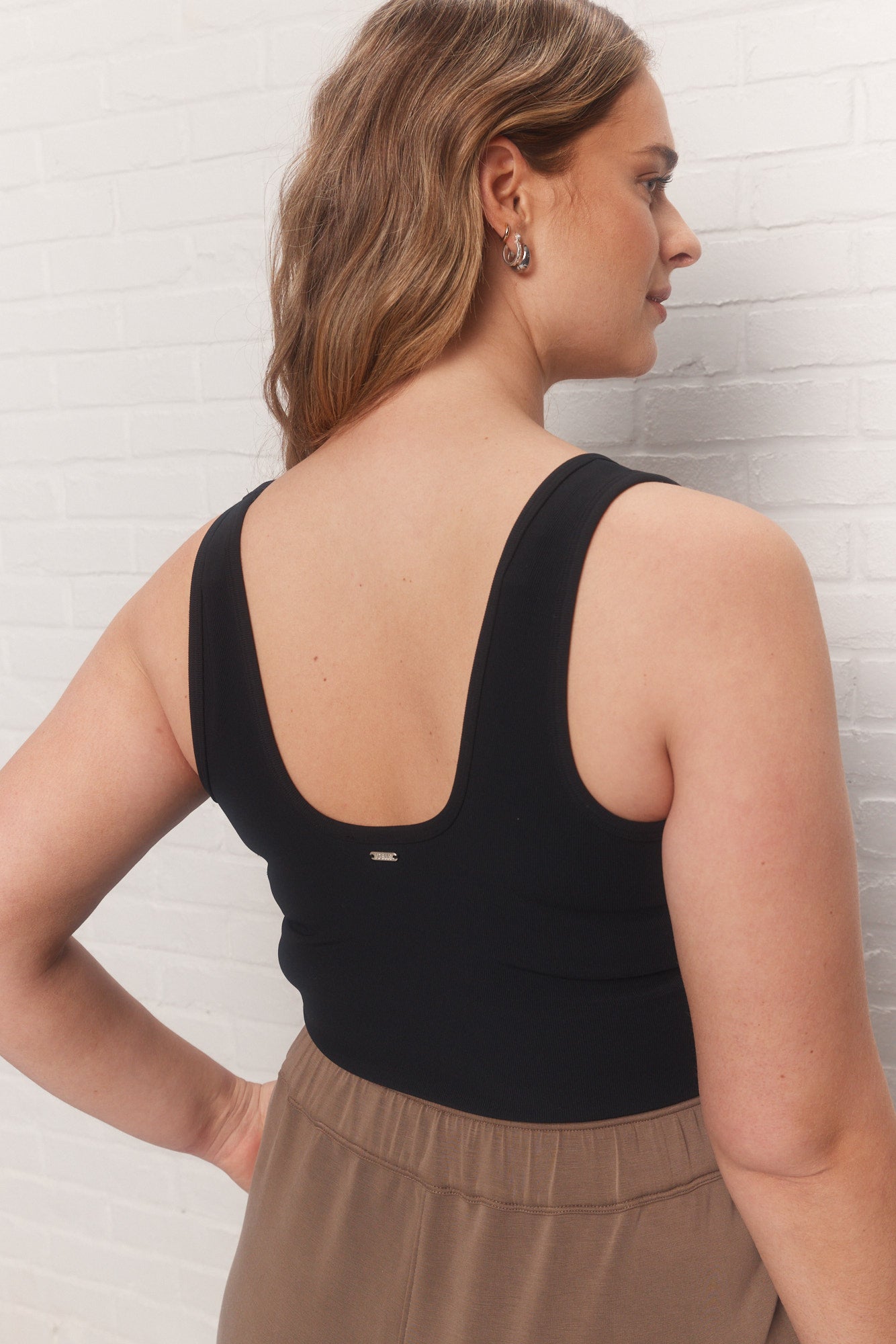 Truely | Black fitted and shaping camisole