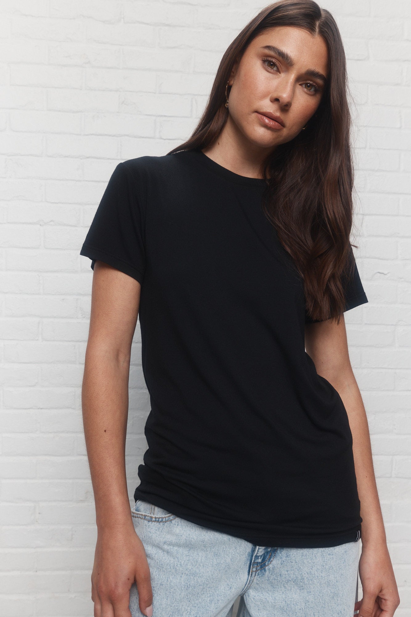 Samie | Black T-shirt