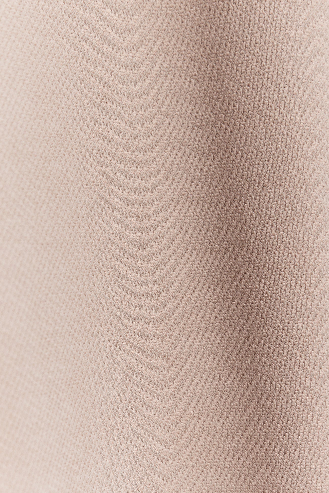 Theo | Chandail beige ouvert au dos