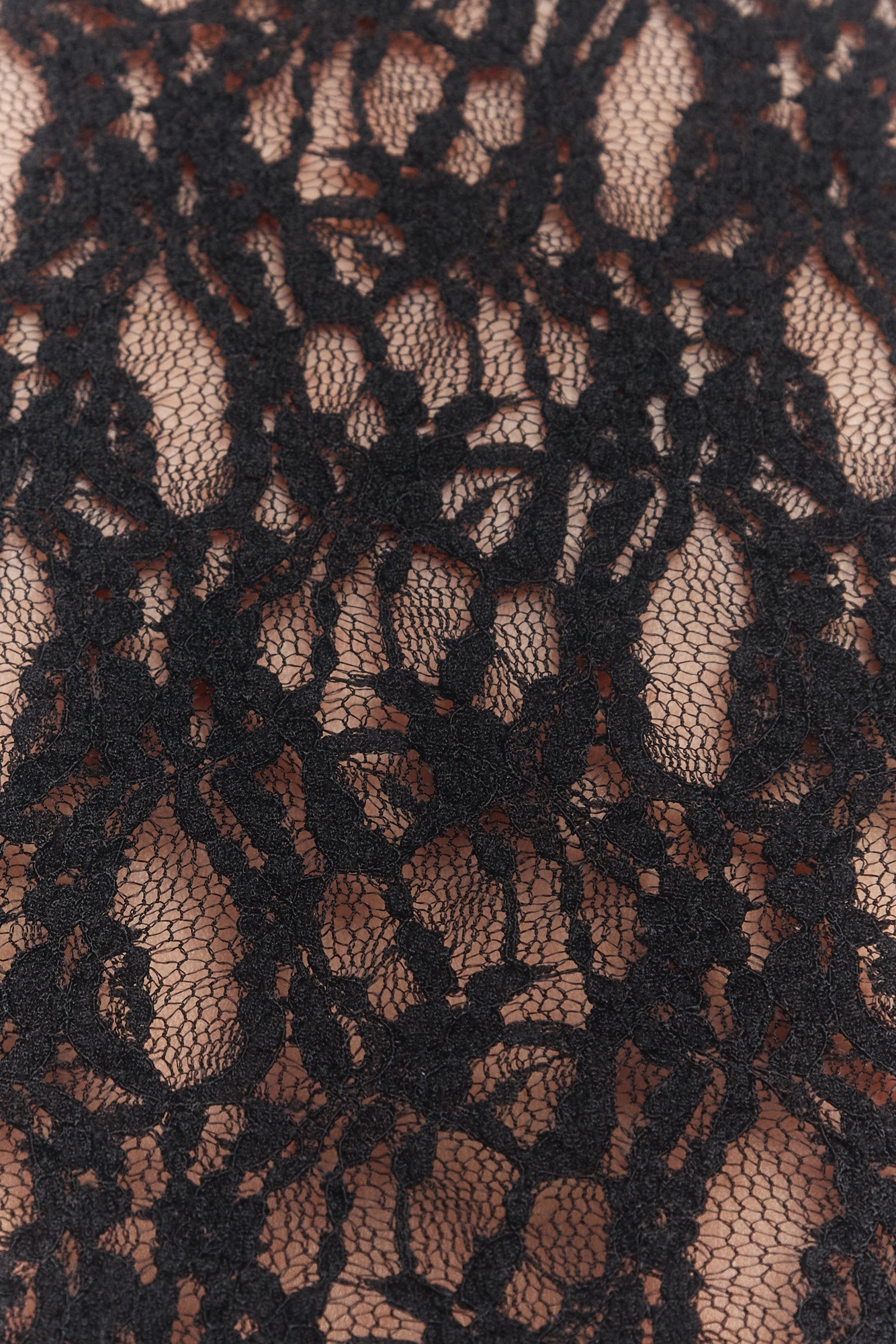 Grace | Camisole noire en dentelle transparente