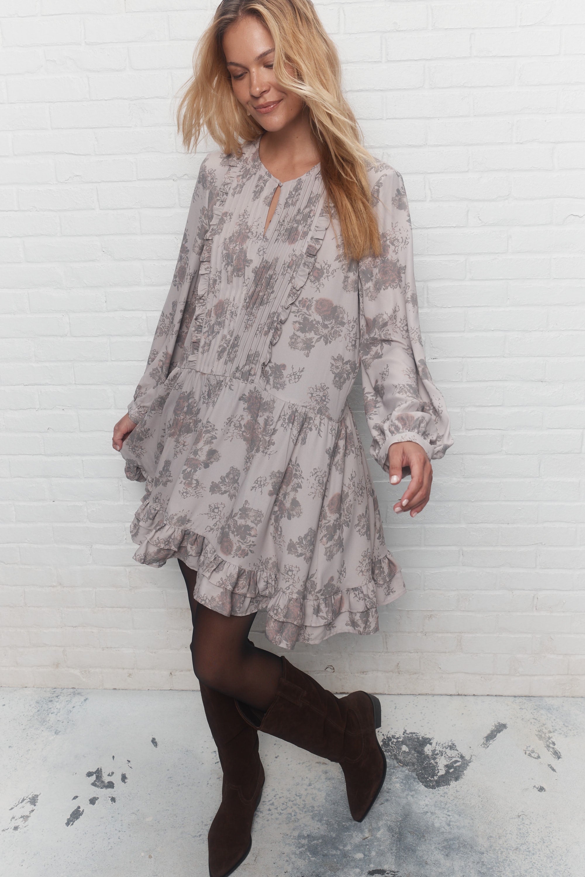 Dorian | Robe rose à imprimé floral