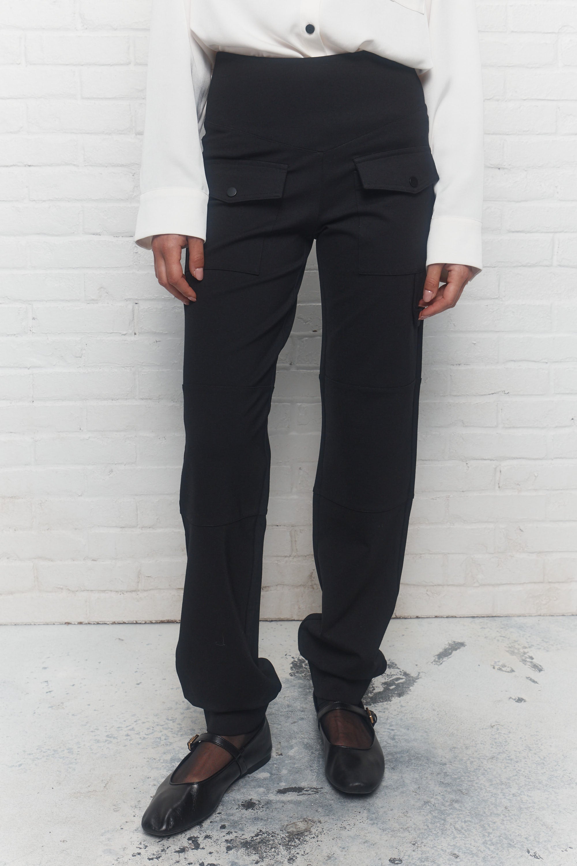 Ventura | Black pants