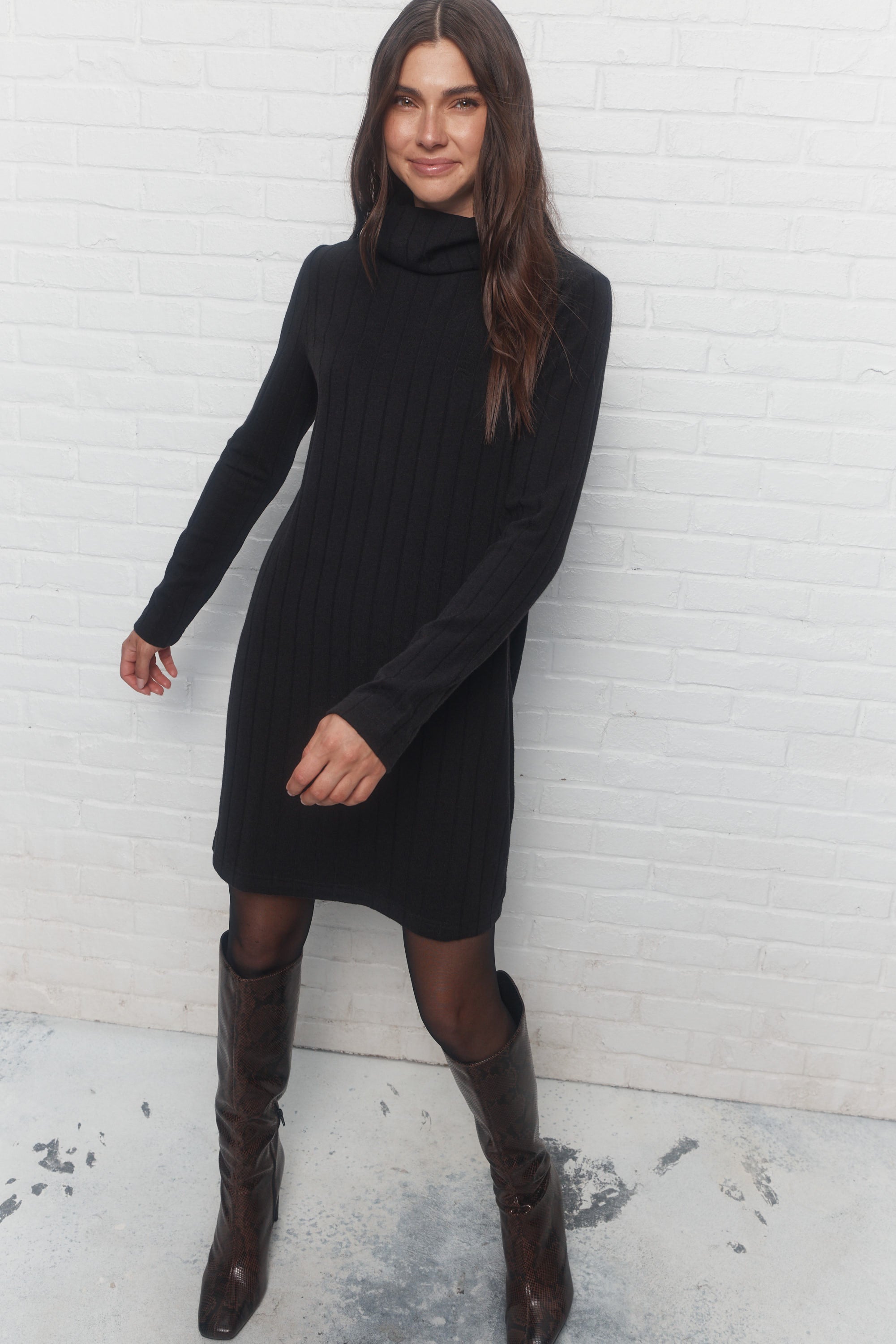 Verseau | Black dress