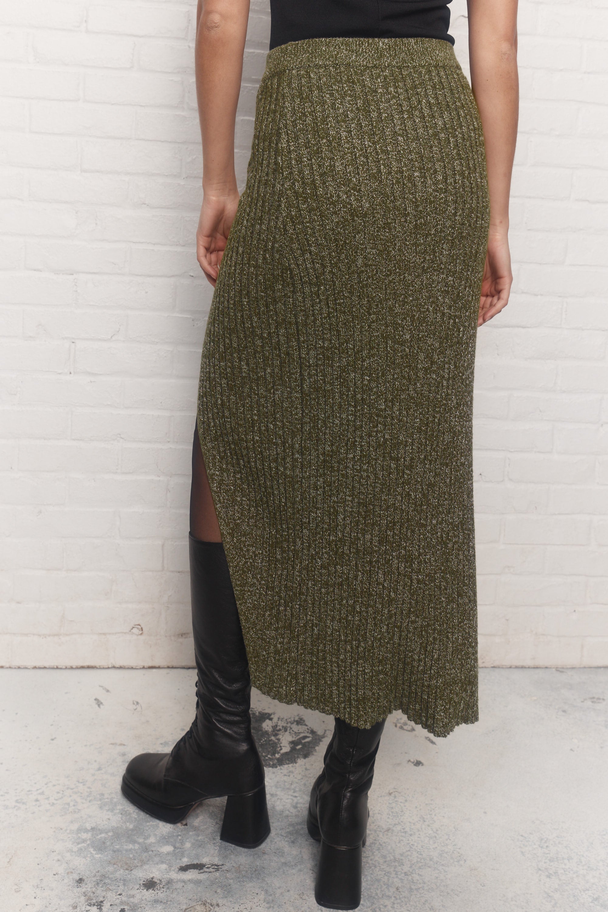Delia | Green skirt
