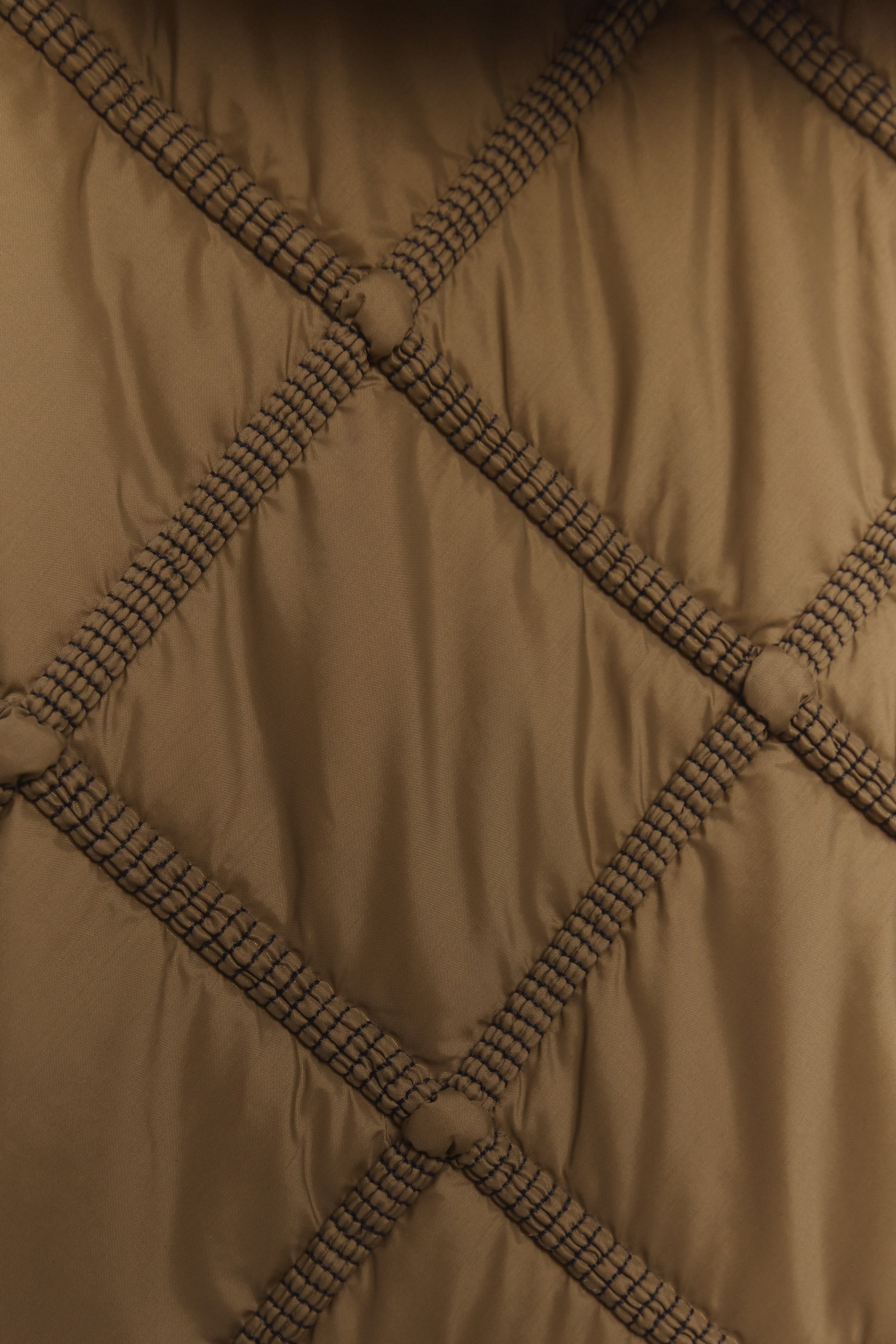 Wilson | Brown puffer