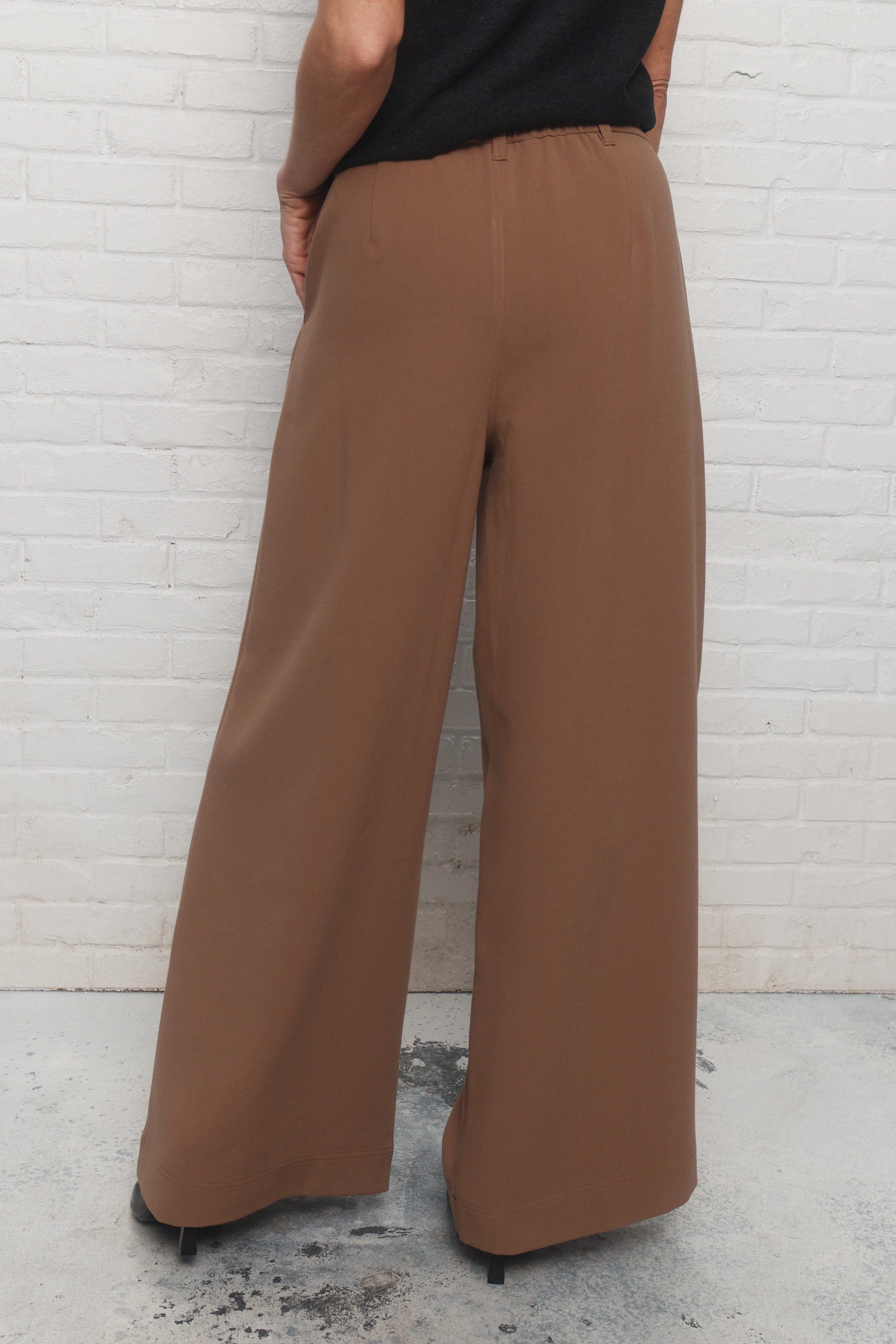 Calico | Brown pants