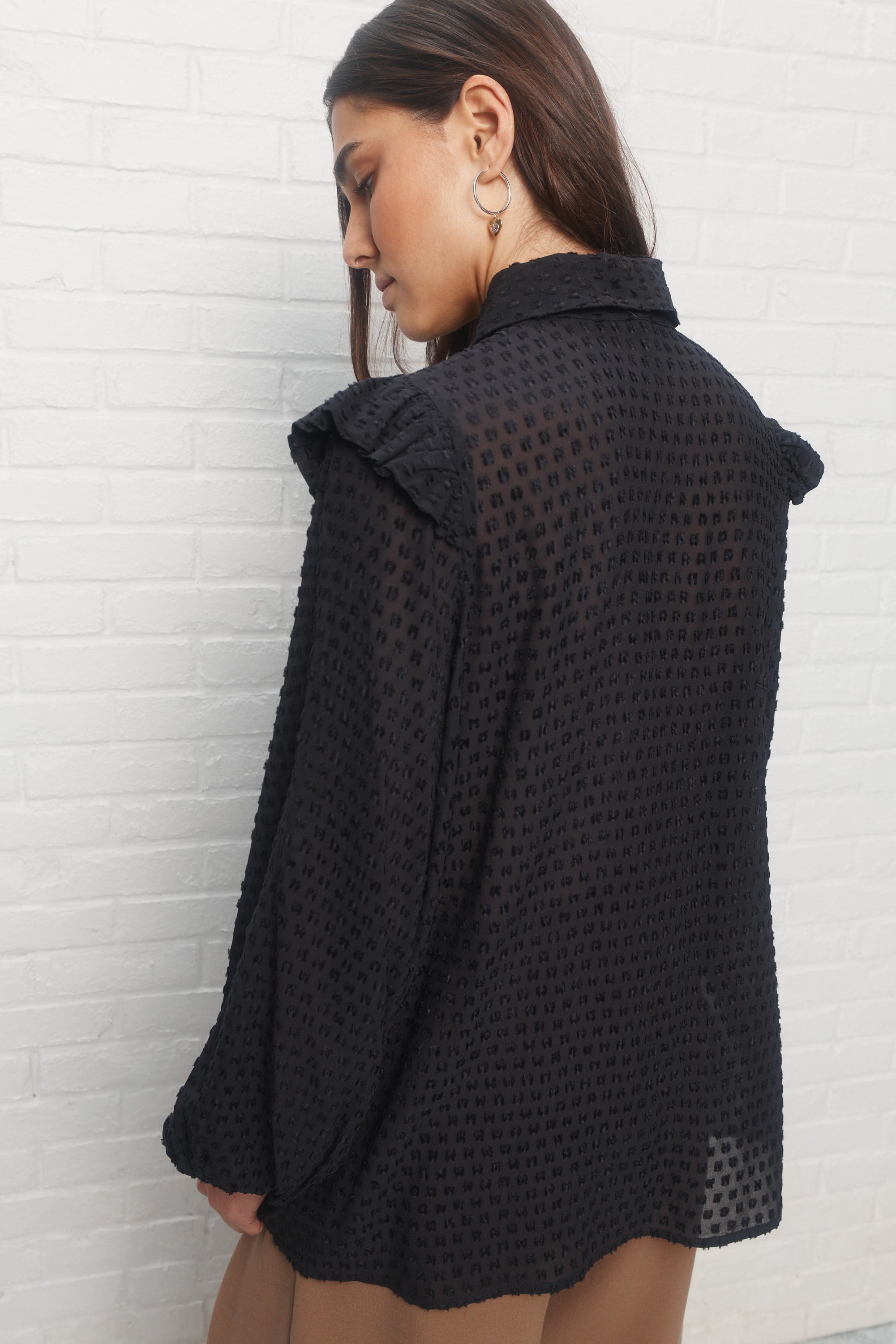 Julianne | Black shirt