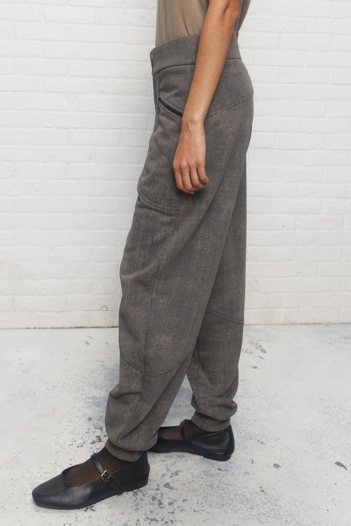 Maiden Pantalon gris JOELLE Collection