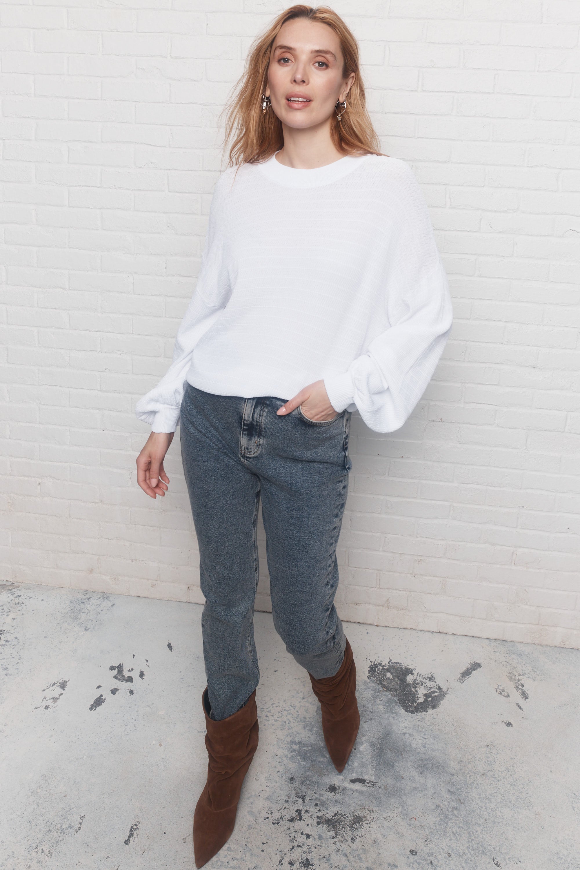 Autumn | Chandail blanc à manches ballon