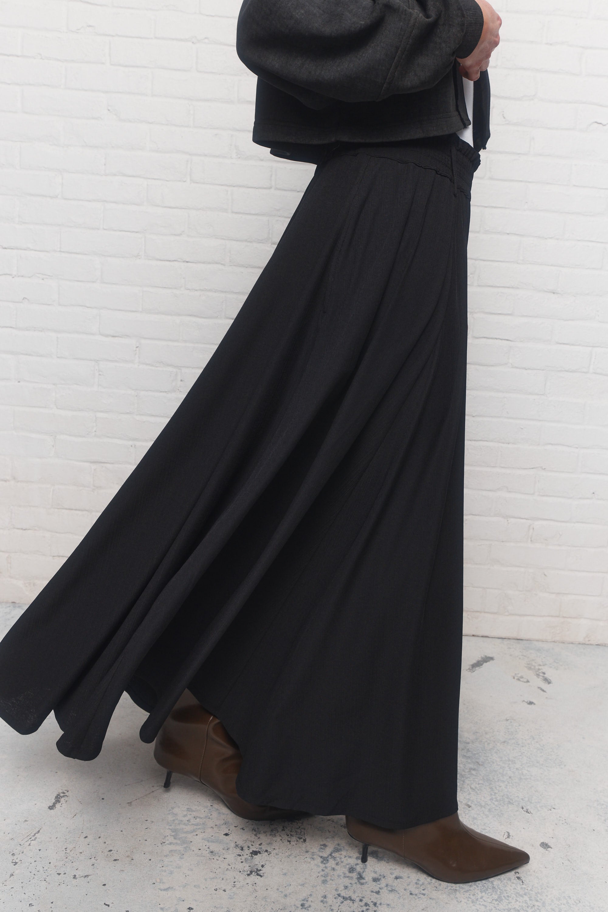 Bestie | Long black skirt