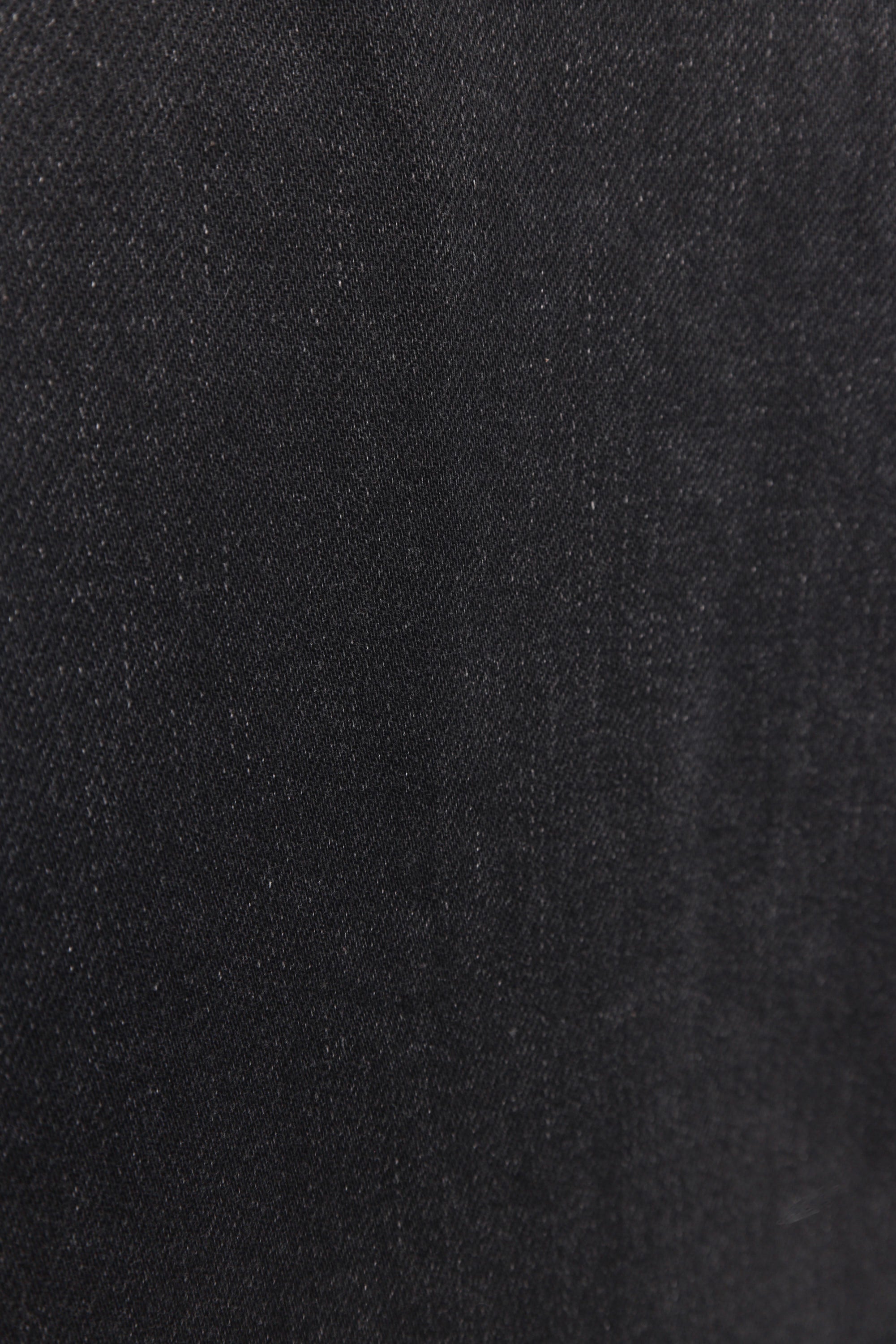 Marcia | La robe-chemise noire en denim