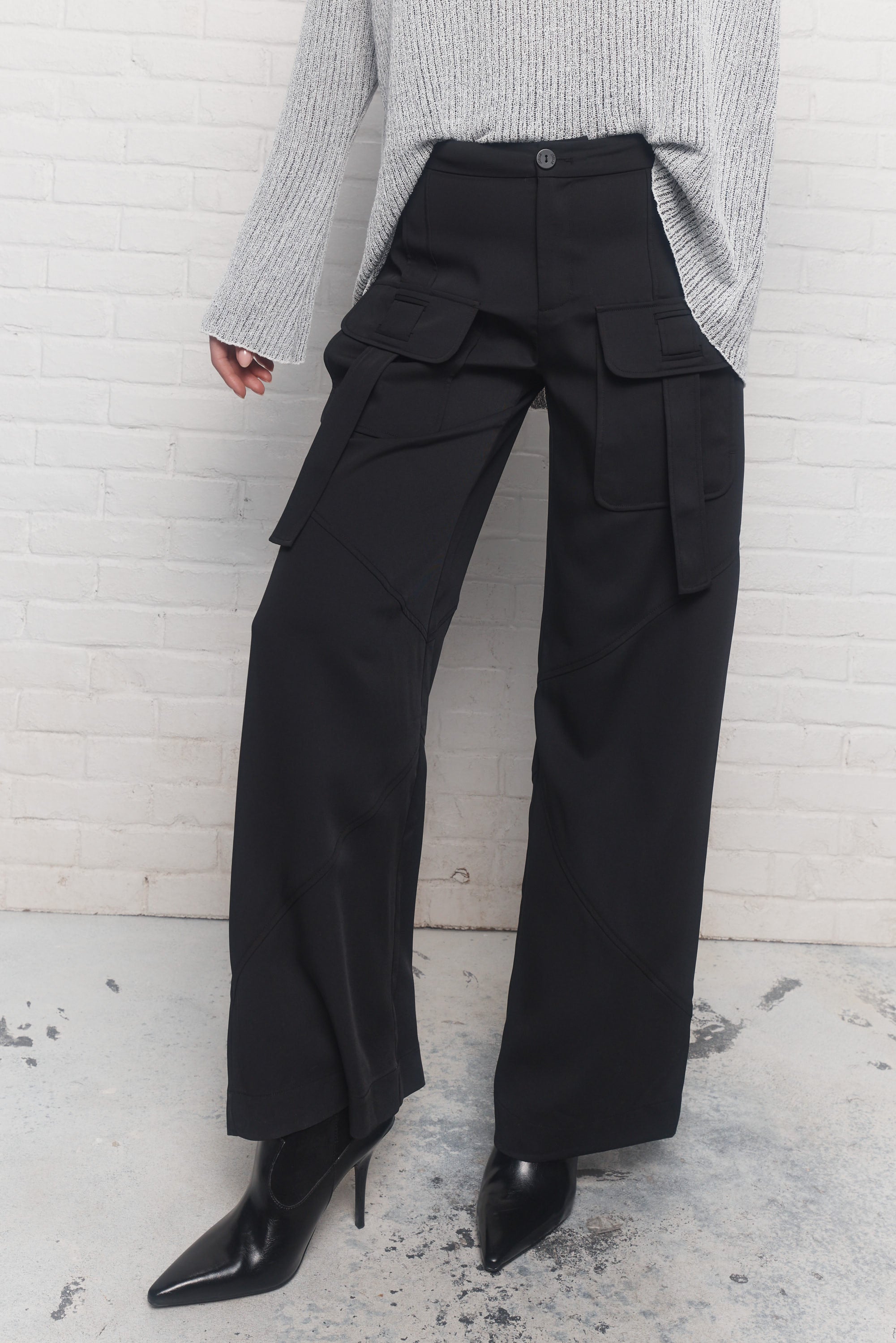 Nomo | Black Wide Leg Pants