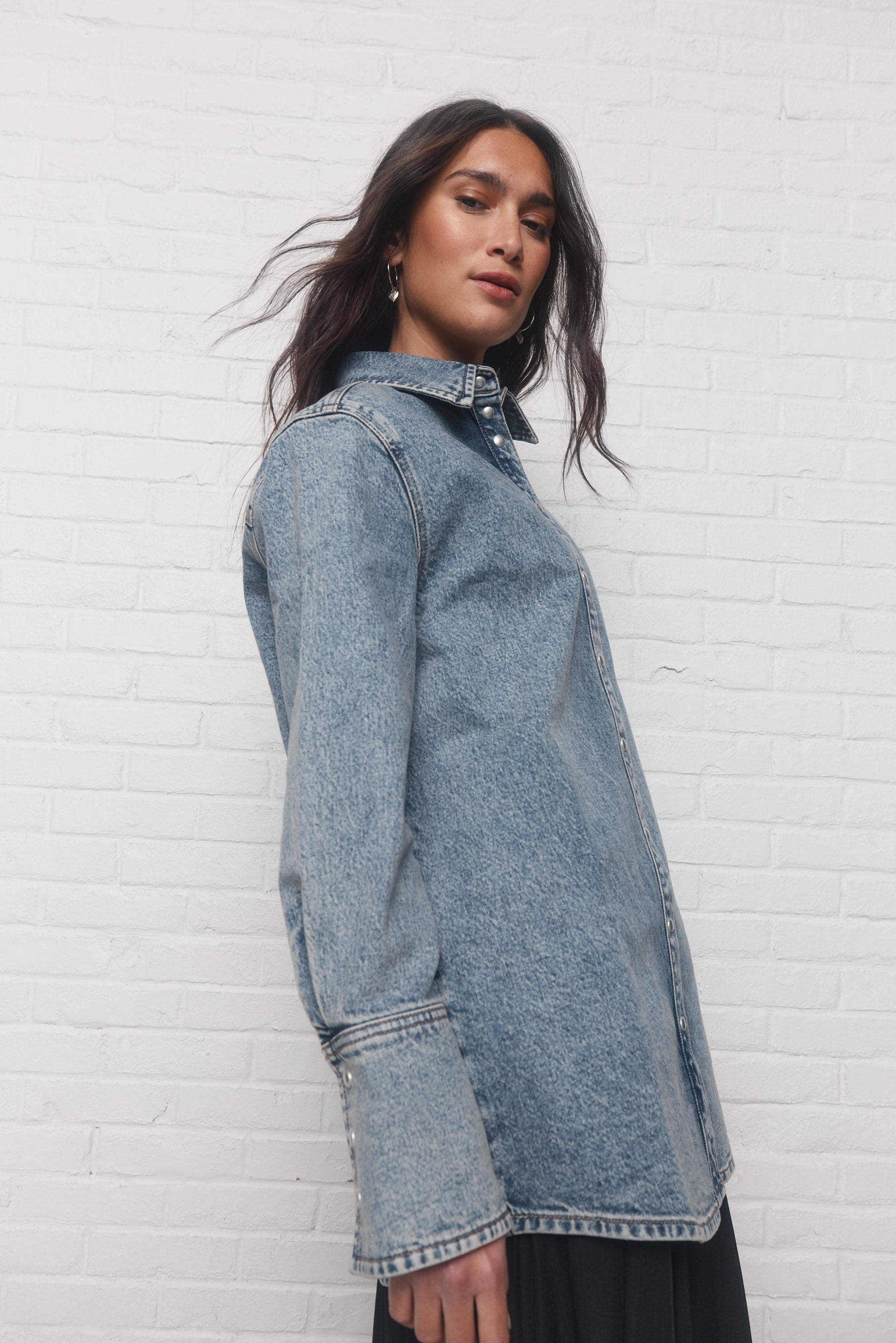 Valentine | Chemise en denim bleu délavé