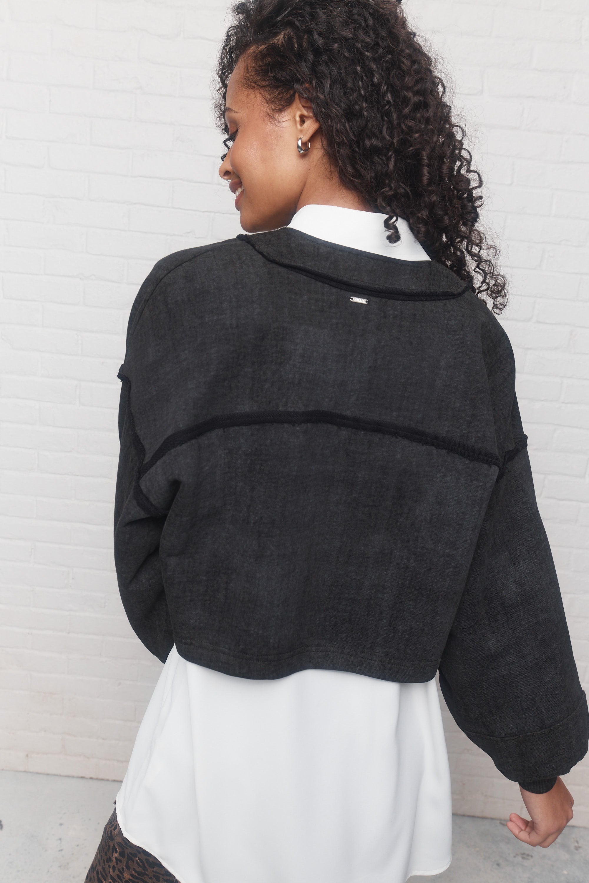 Wade | The washed black oversized jacket