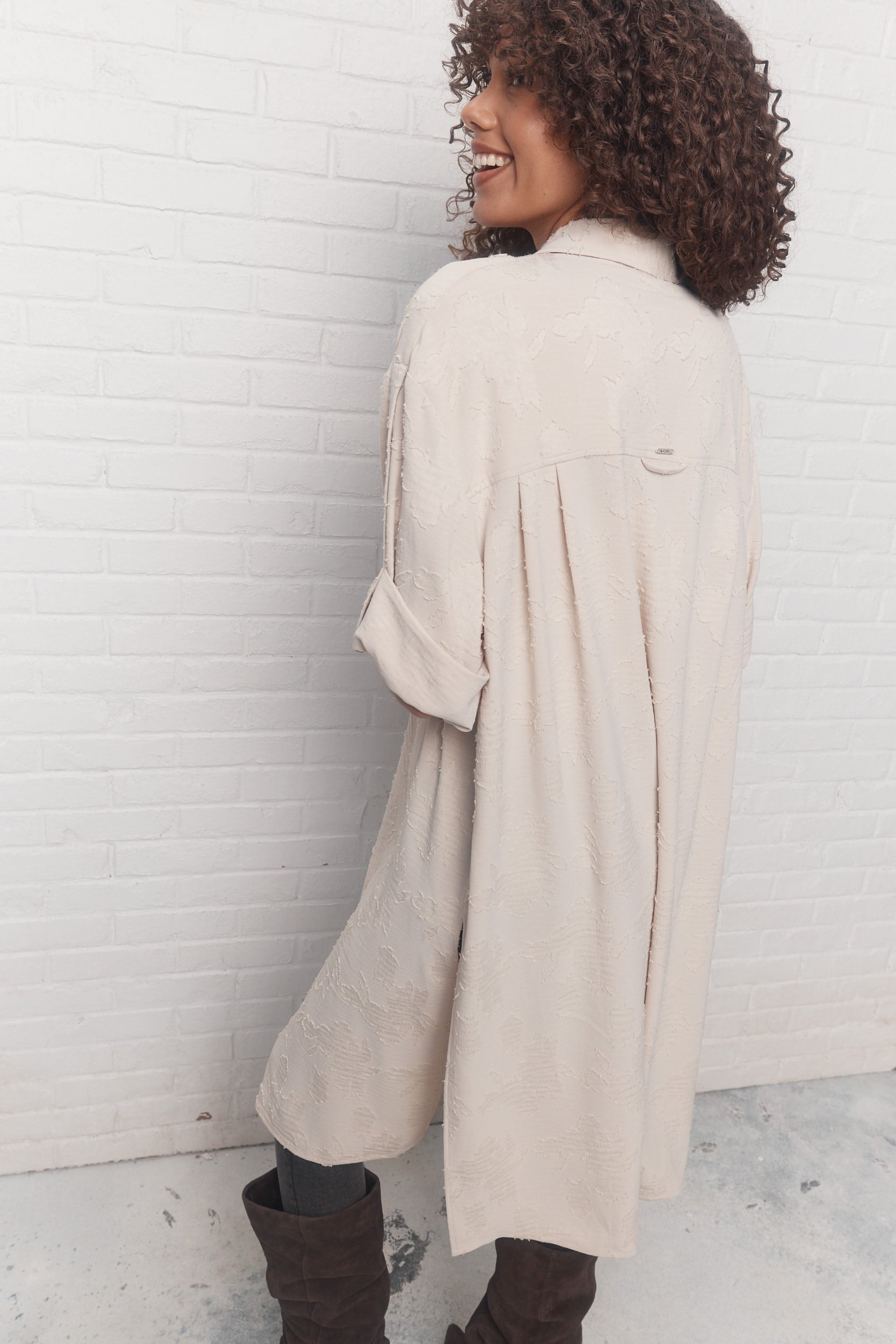 Mazzy | Longue chemise beige