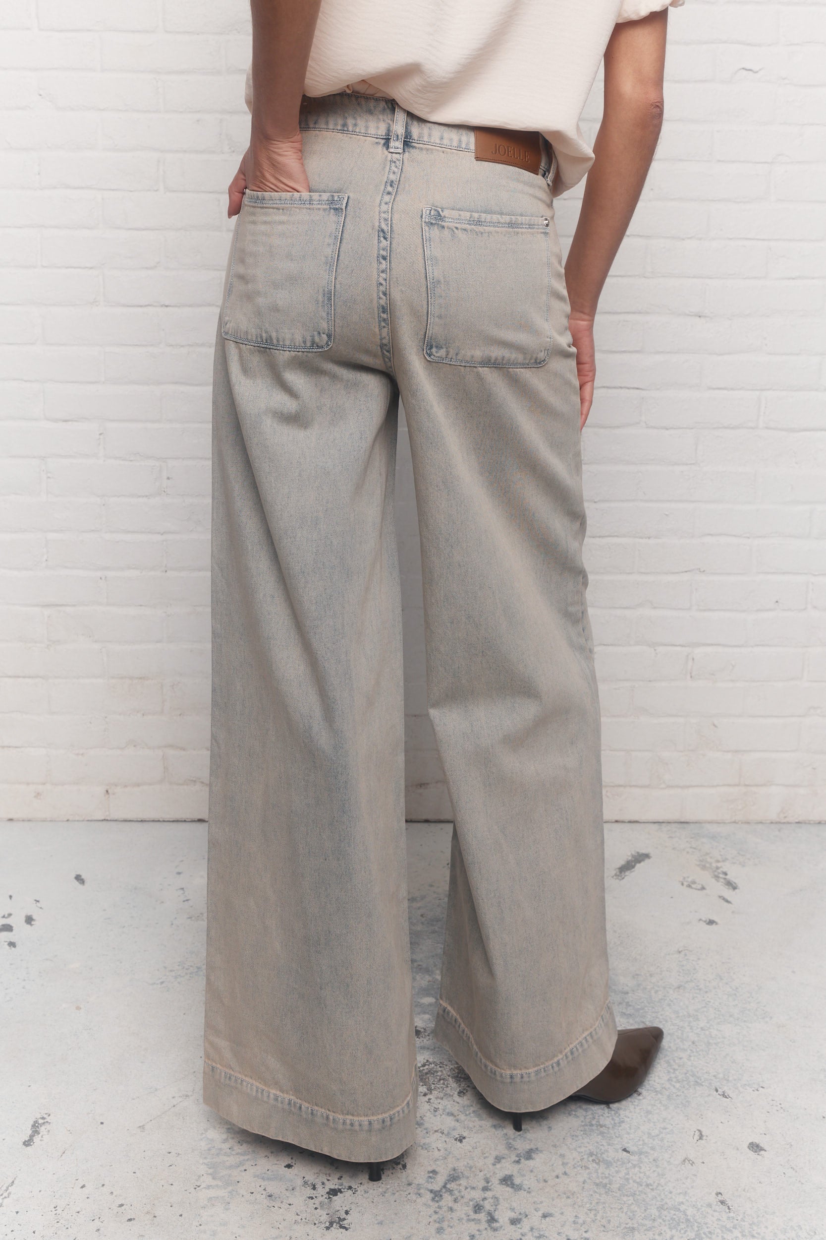 Nixon | Jean bleu délavé à coupe évasée