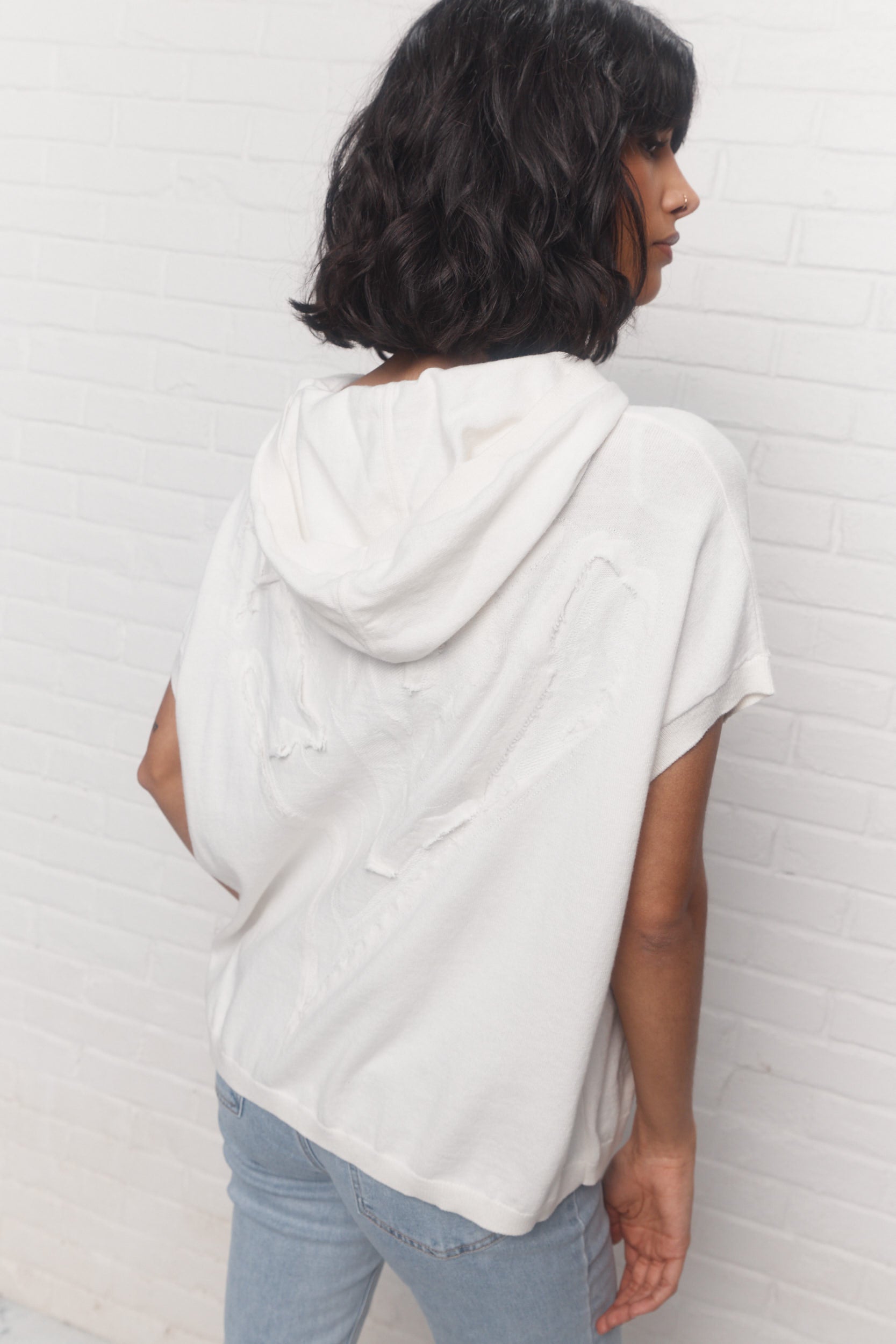 Noline | Cream Sweater
