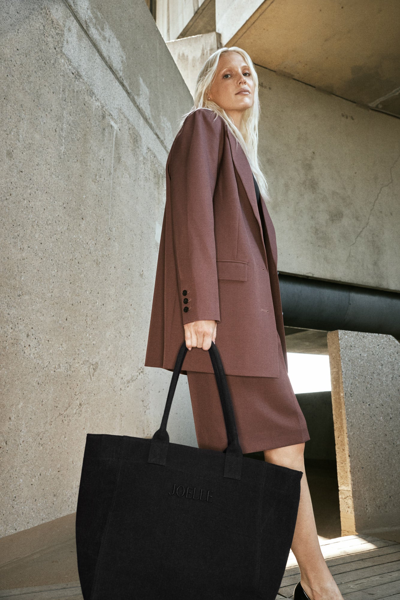 John | Burgundy loose boxy blazer