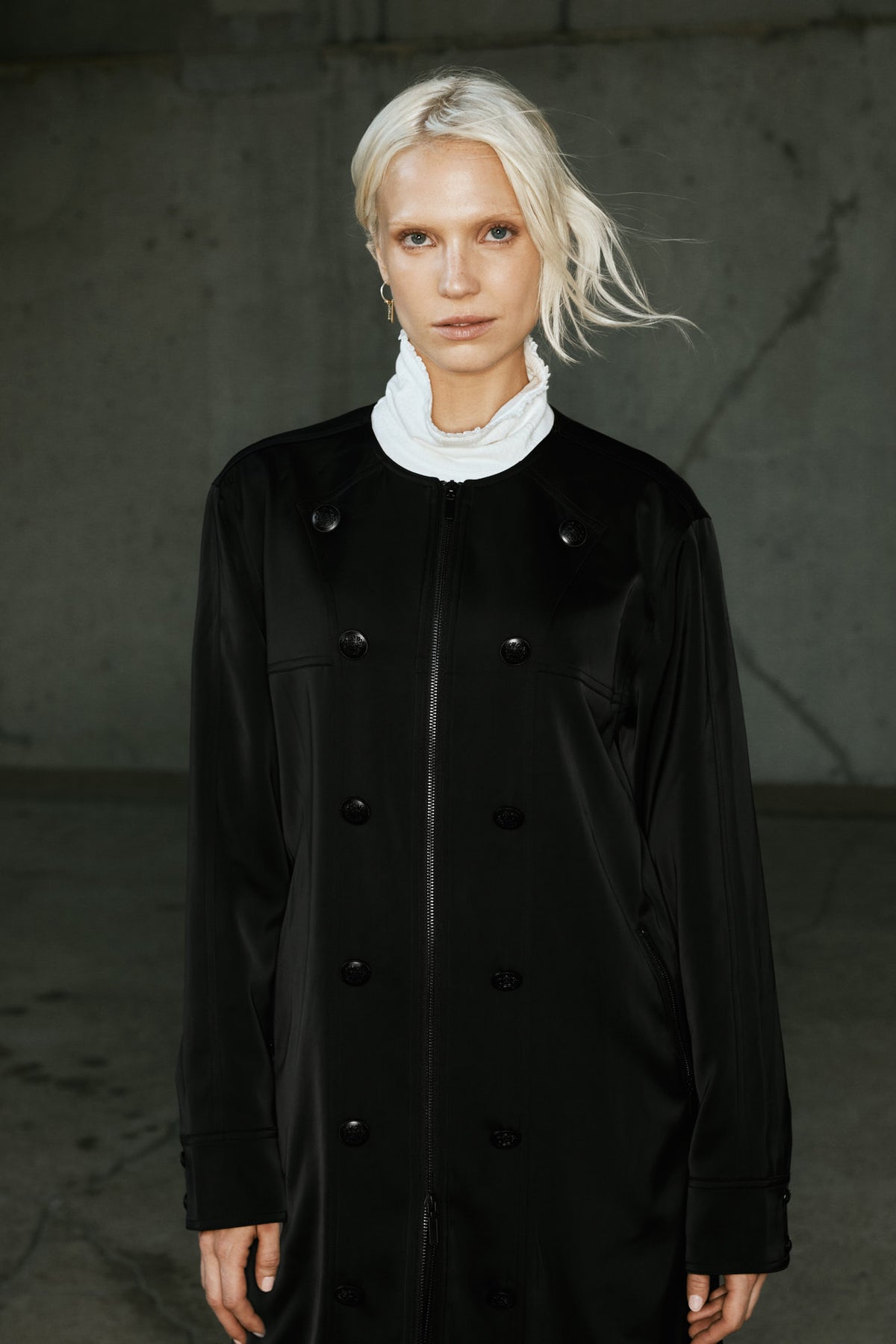 Bettany | Veste longue officier noire