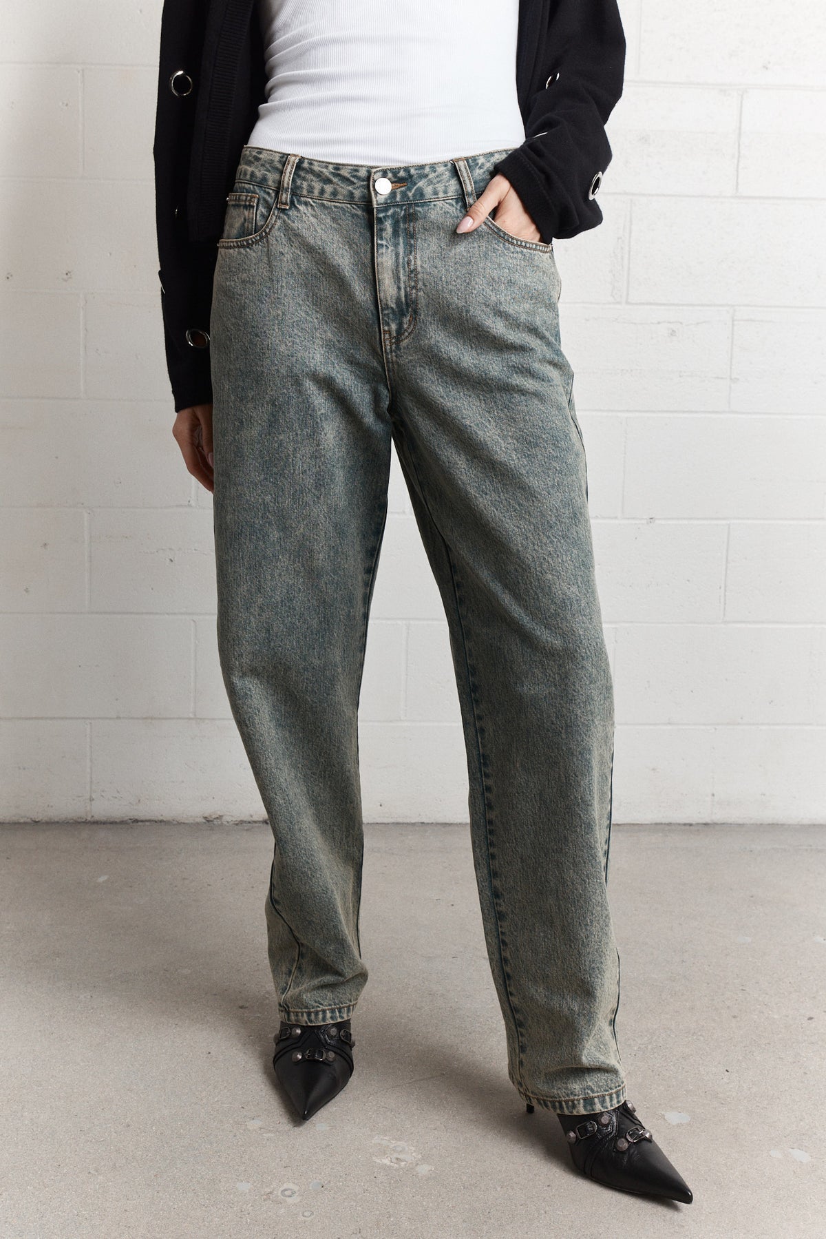 Haru | Jean ample bleu délavé