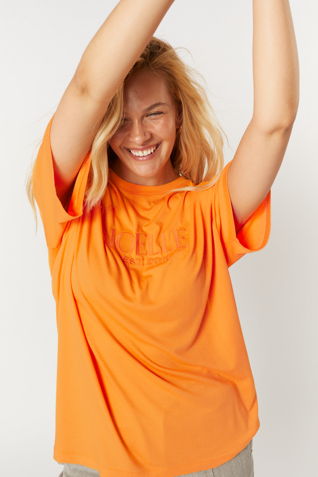 DUMMY PRODUCT - Loose orange t-shirt | Laurenzo
