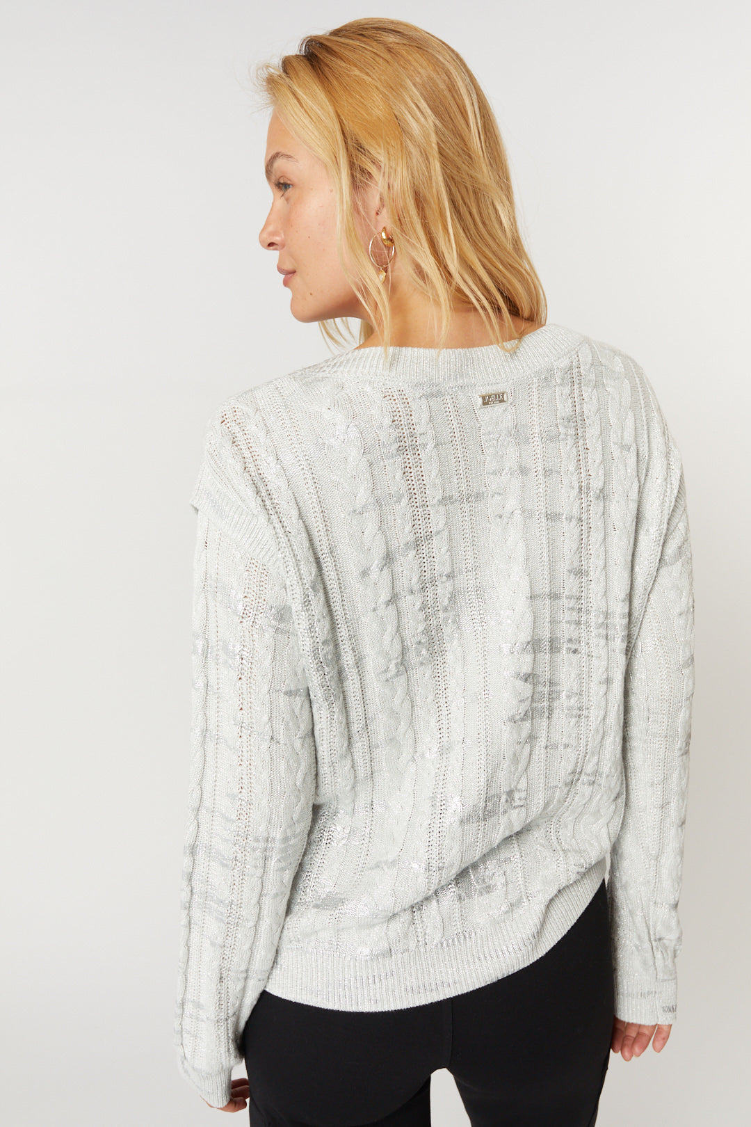 Chandail gris métallique en tricot | Miel