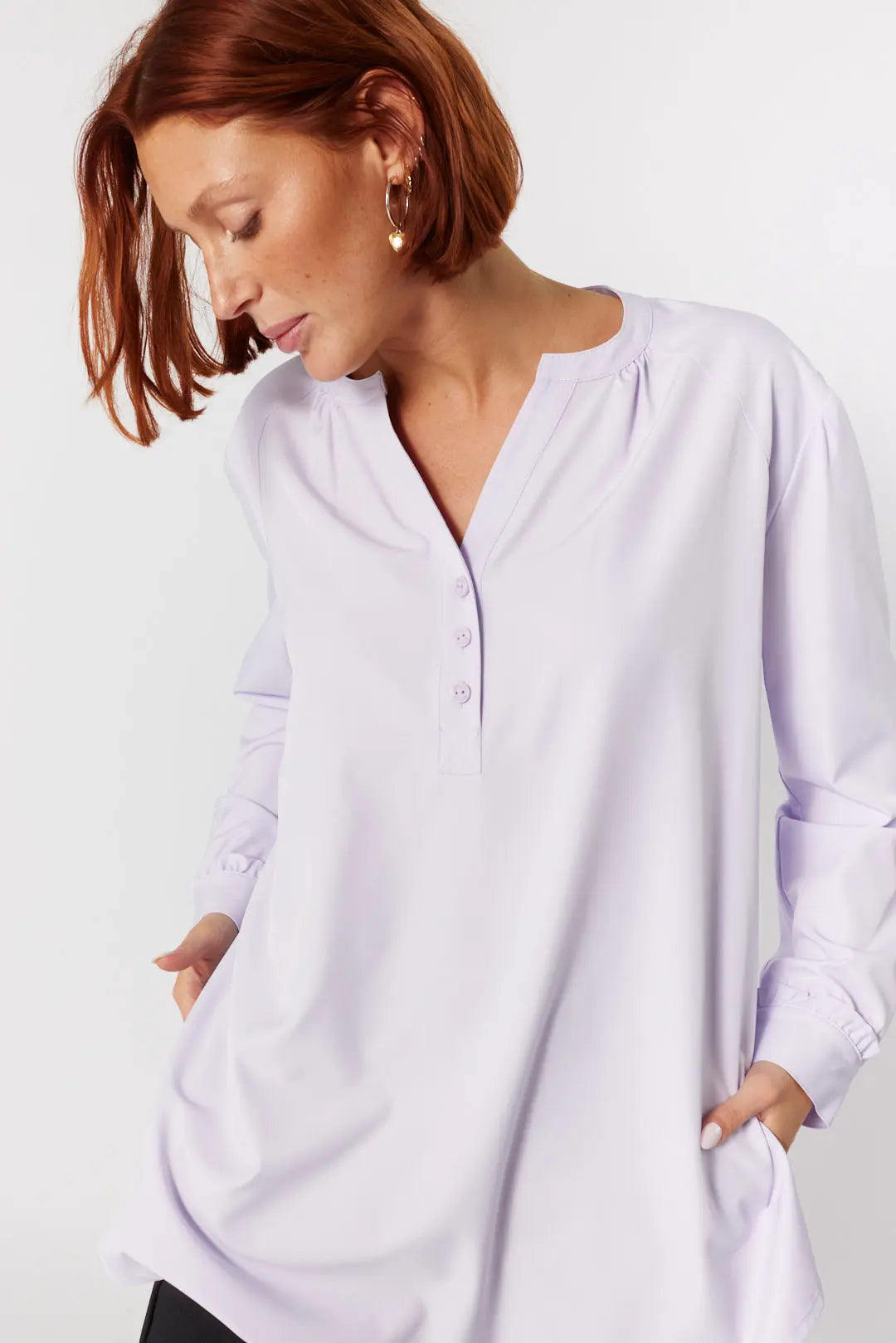 Blouse lilas à encolure boutonnière | Tyllie JOELLE Collection