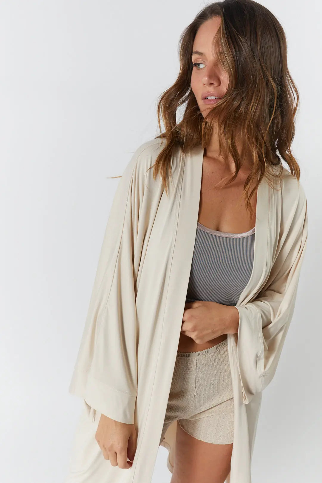 Peignoir détente beige ample en bamboo | Idalia JOELLE Collection