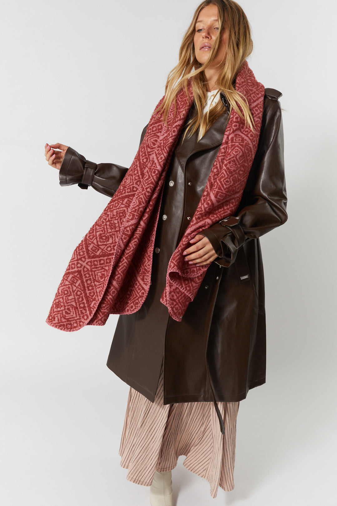 Patterned brown and pink combo scarf | Etan