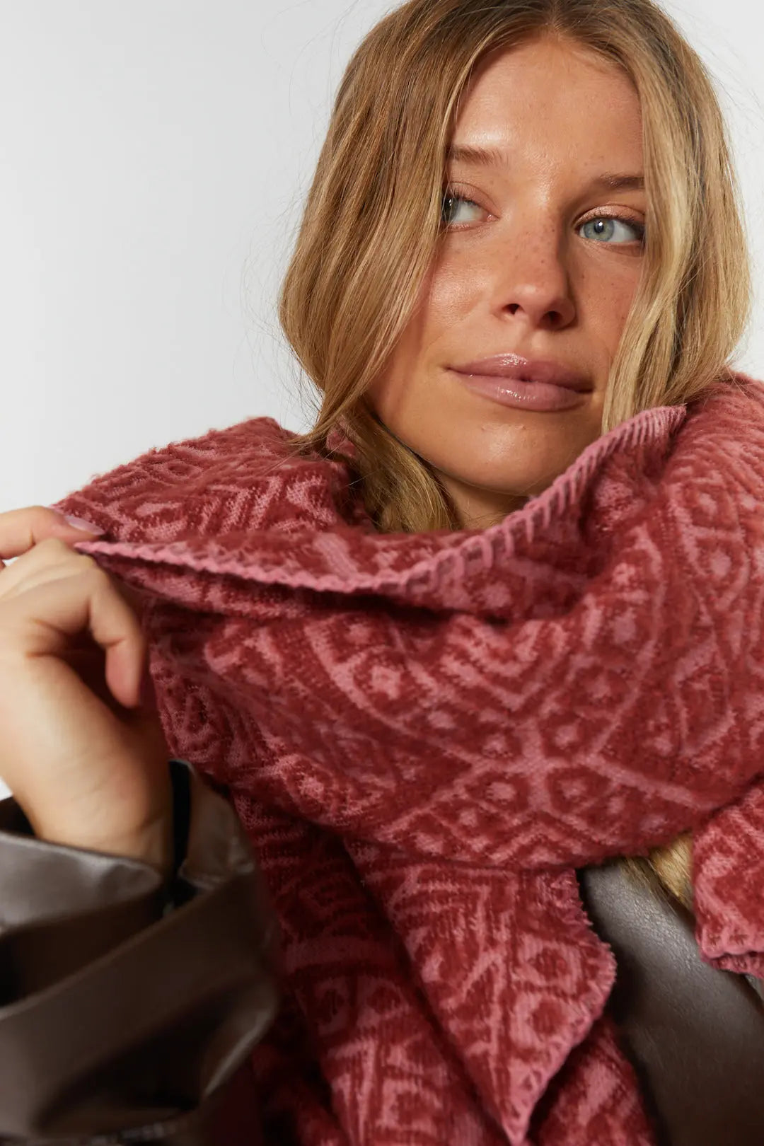 Foulard combo marron et rose à motifs | Etan JOELLE Collection