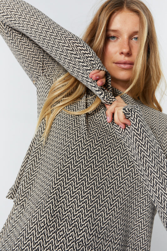 Ivory and black patterned sweater | Gogi