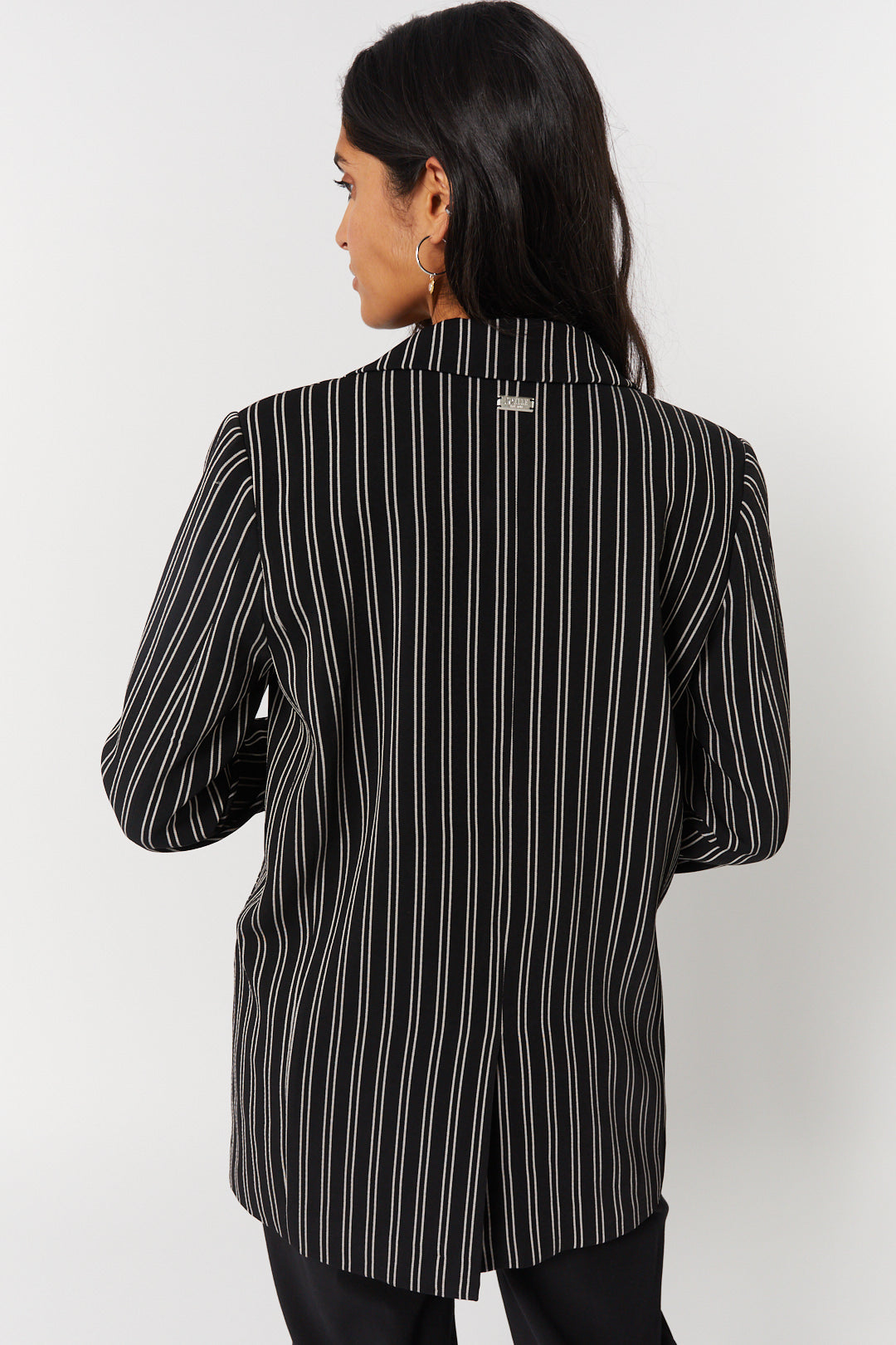 Black striped semi-loose jacket | Caesar